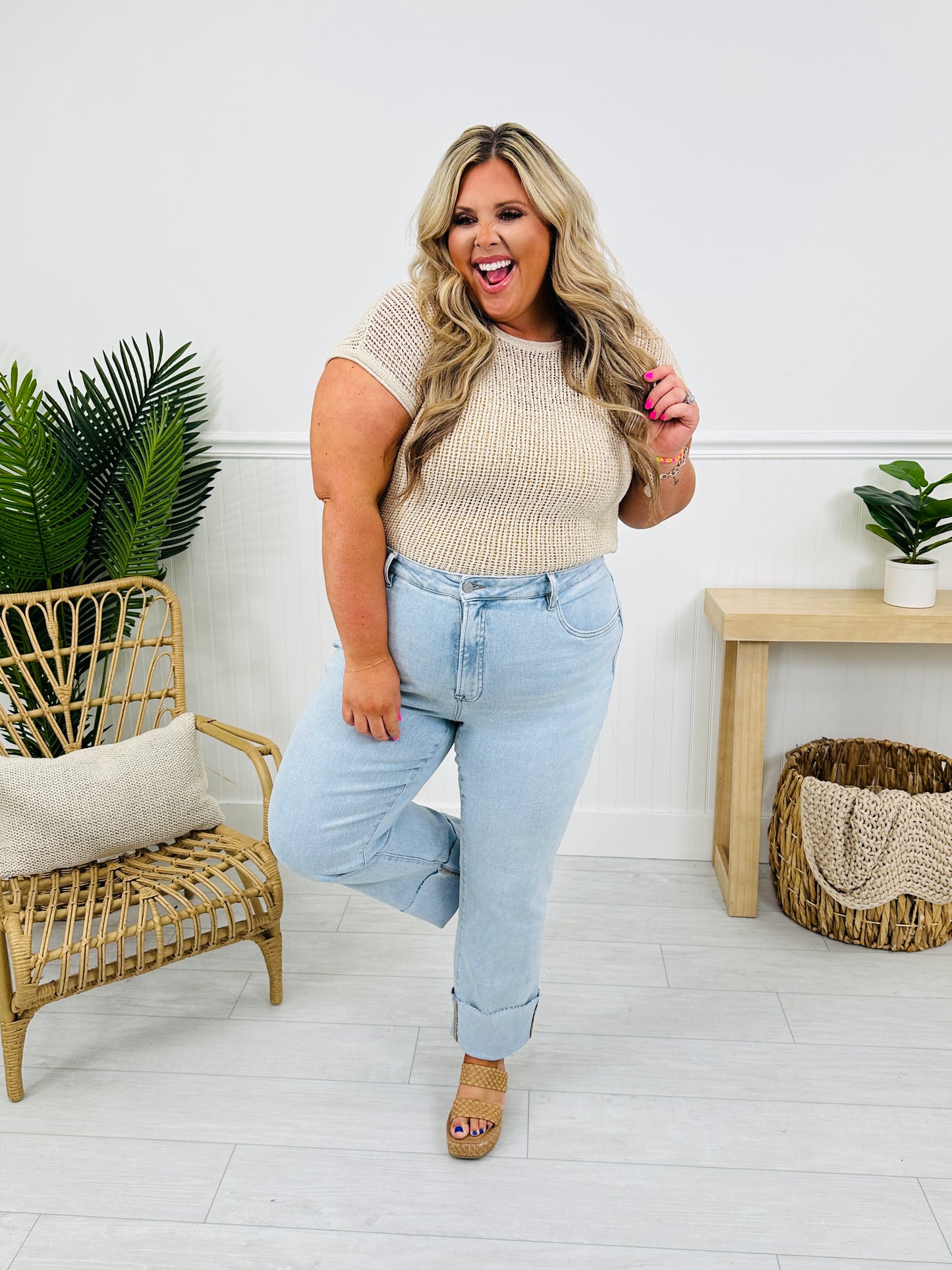 Crush On The Cuff Tummy Control Mom Jeans
