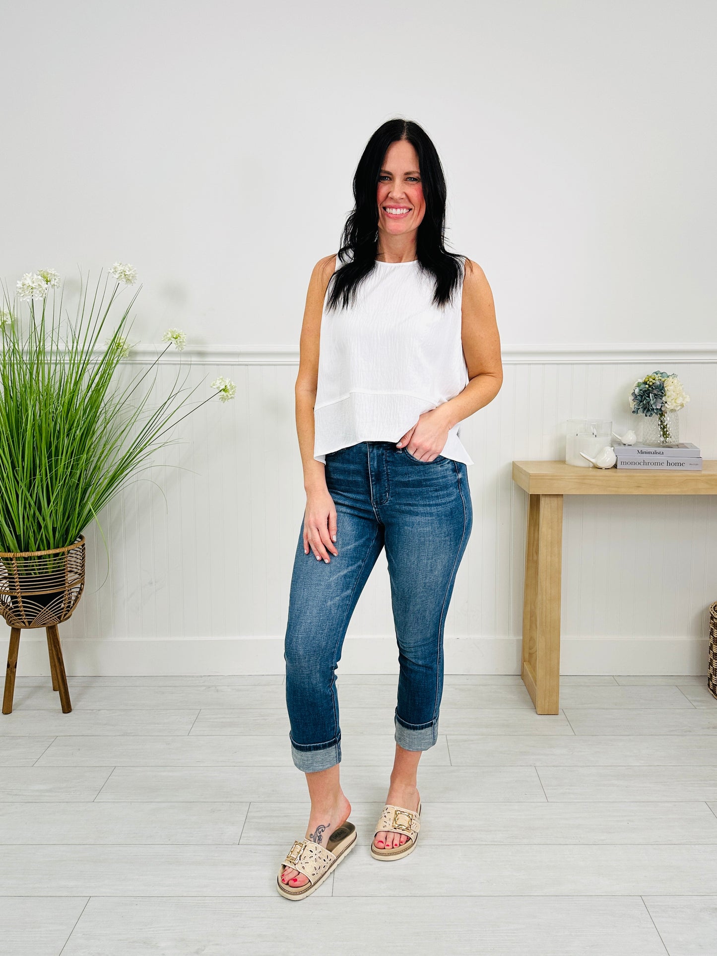 Judy Blue Glow Up Tummy Control and Butt Lifting Capris