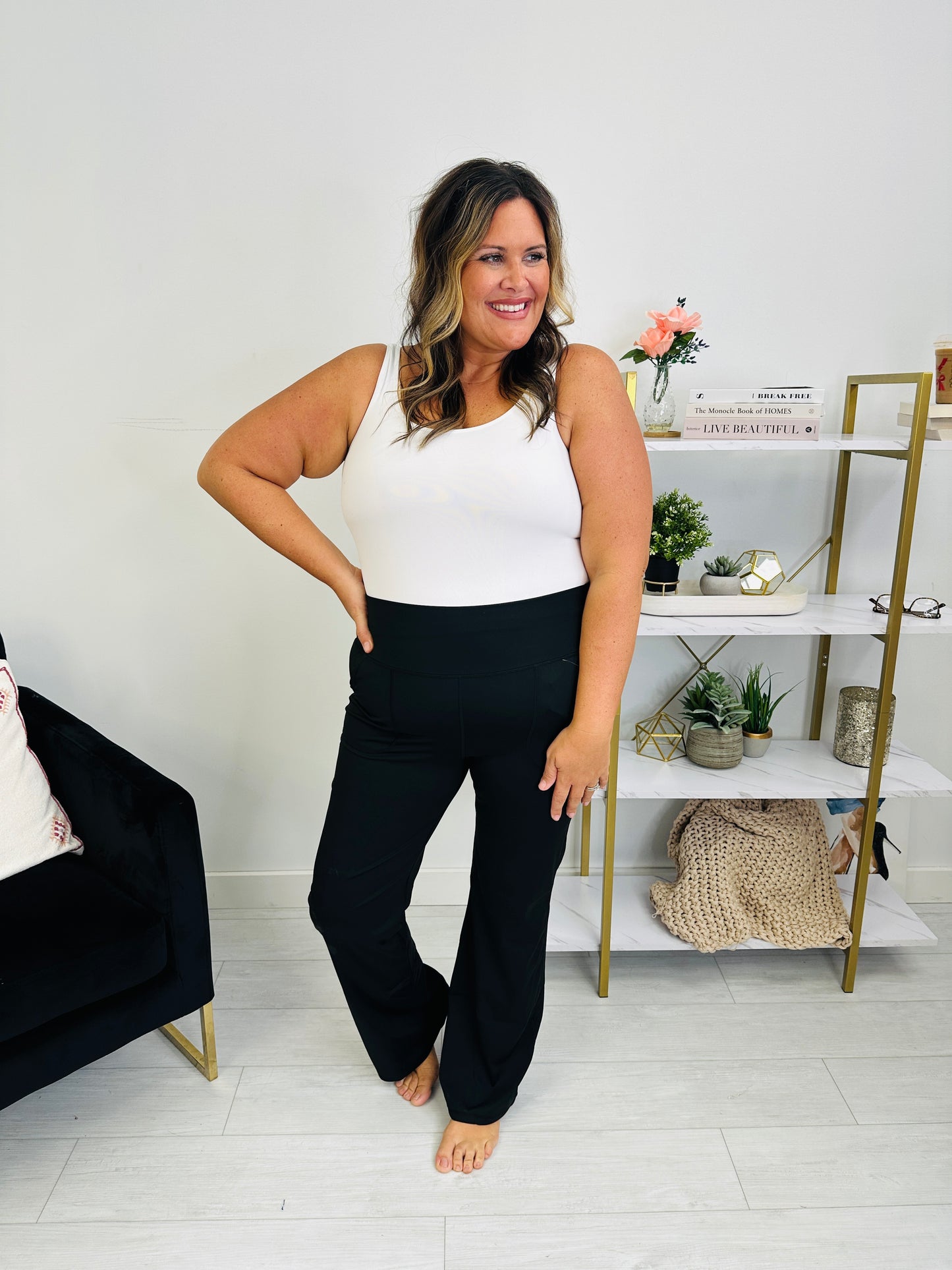 Strong Silhouette Bootcut Yoga Bottoms