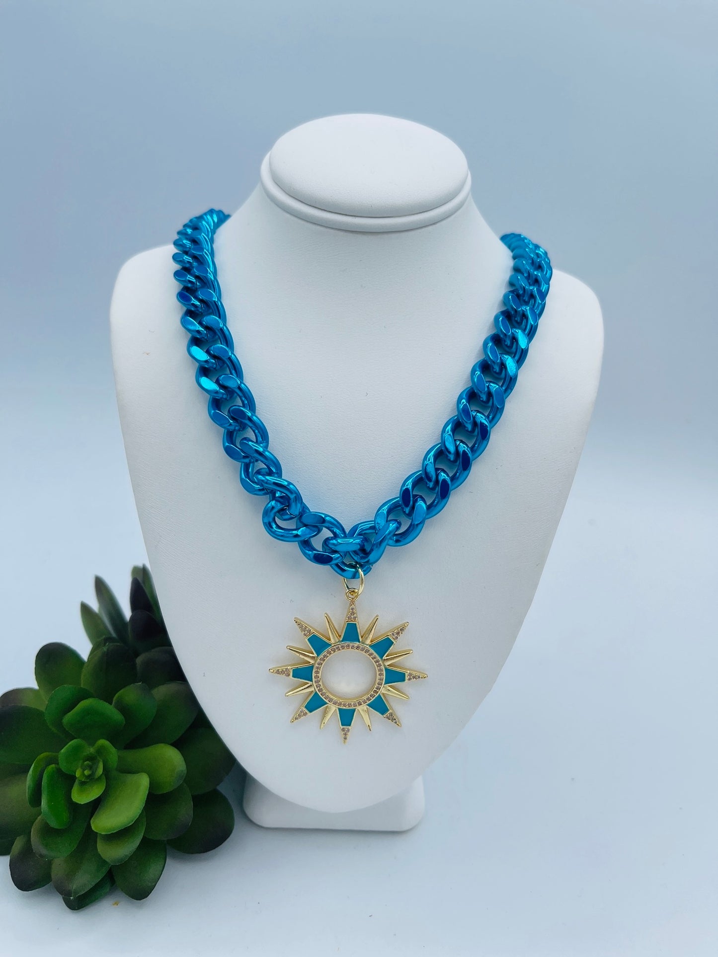 The Wendy Necklace In Blue