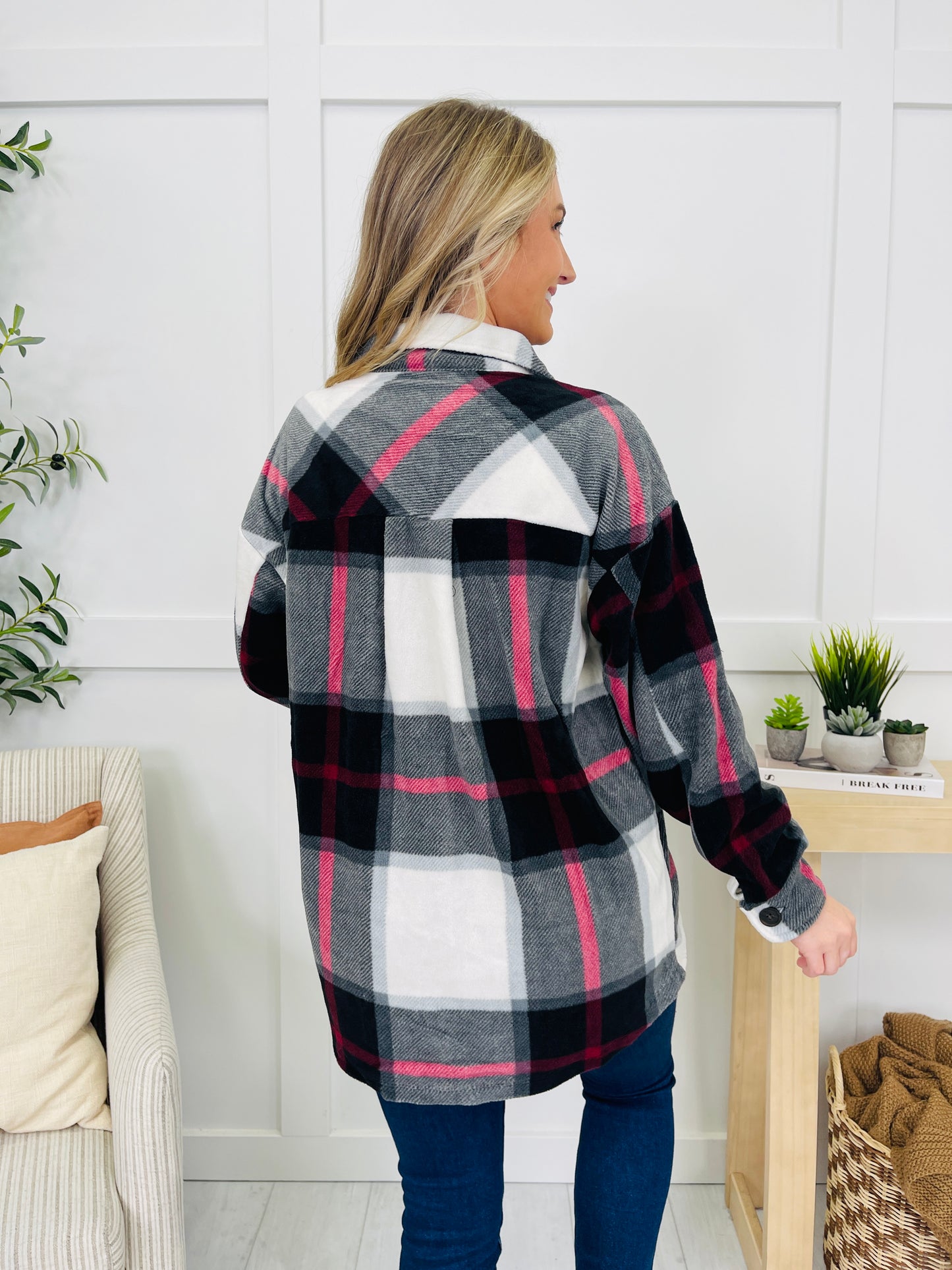 DOORBUSTER! Rustic Runway Shacket in Black