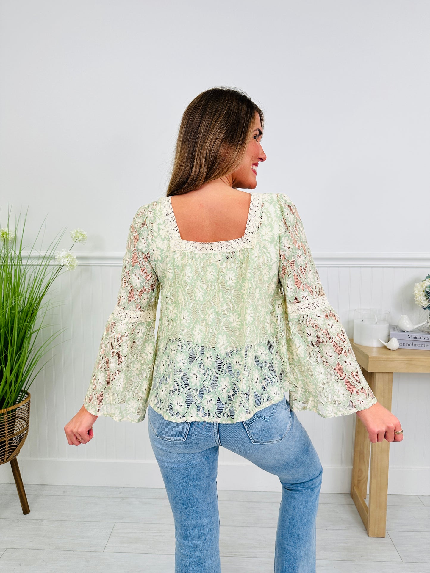 Whispering Willow Top in Spearmint