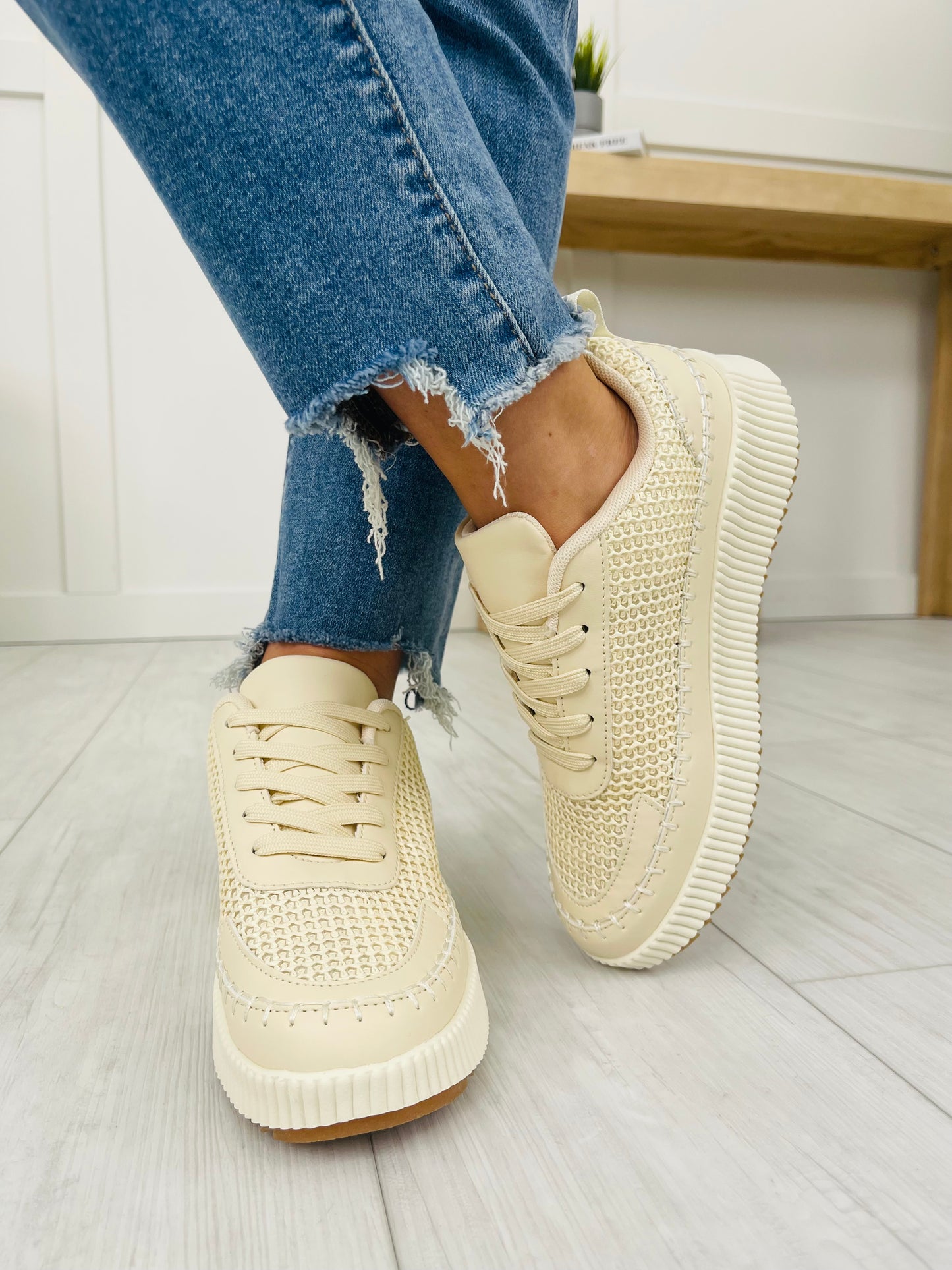 Tread The Line Sneakers in Beige