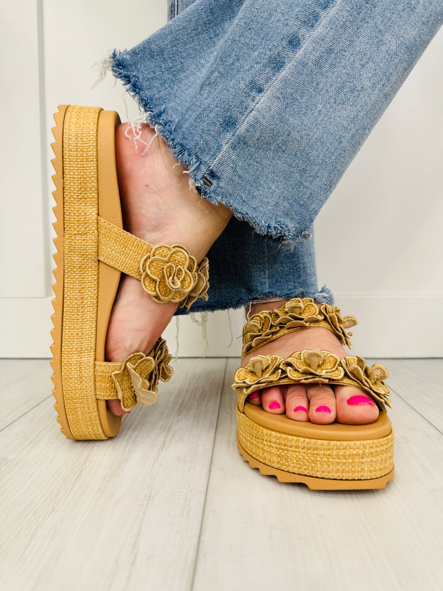 Petal Party Sandals In Natural Raffia
