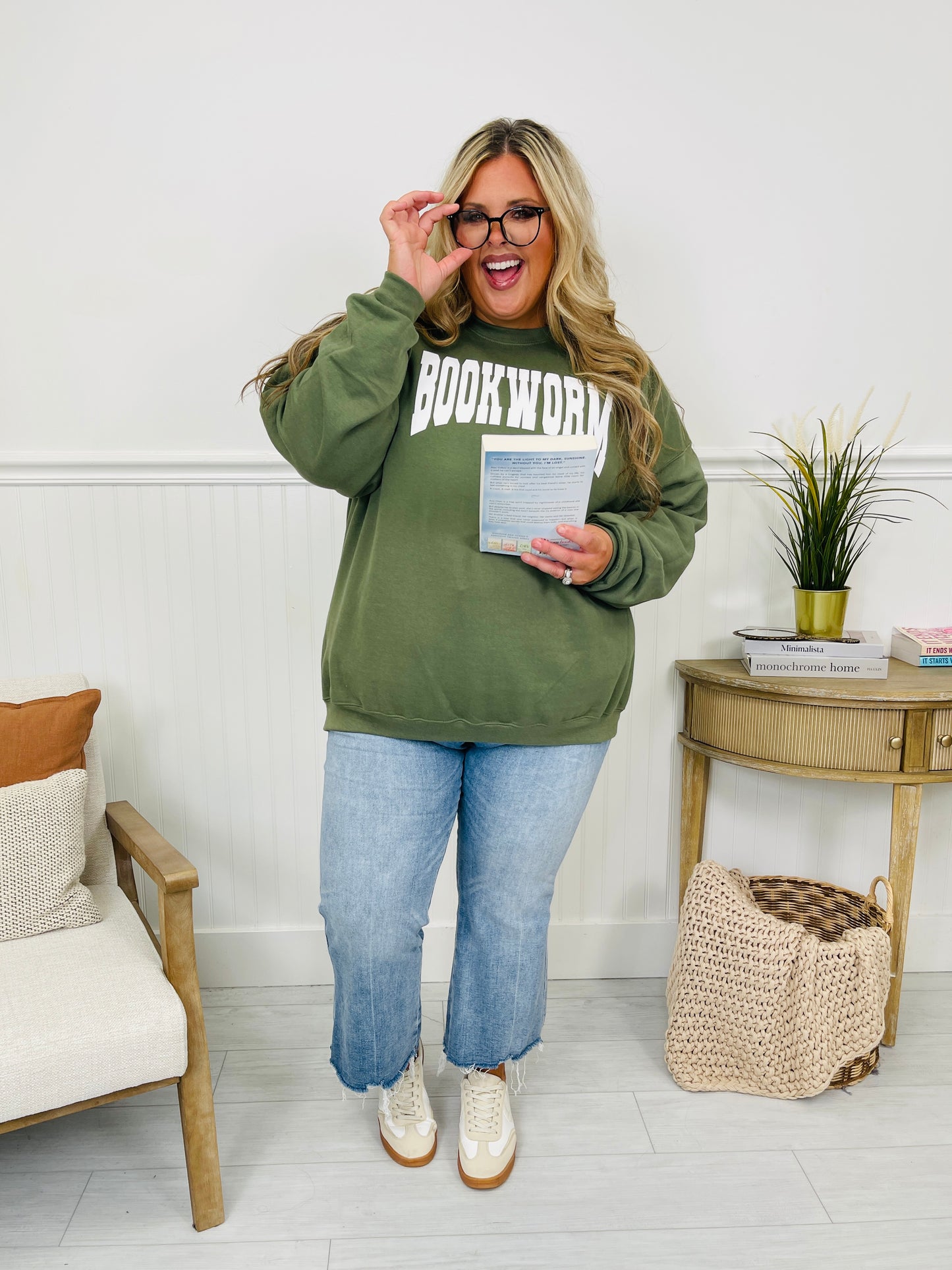 Bookworm Graphic Sweatshirt- Multiple Colors!