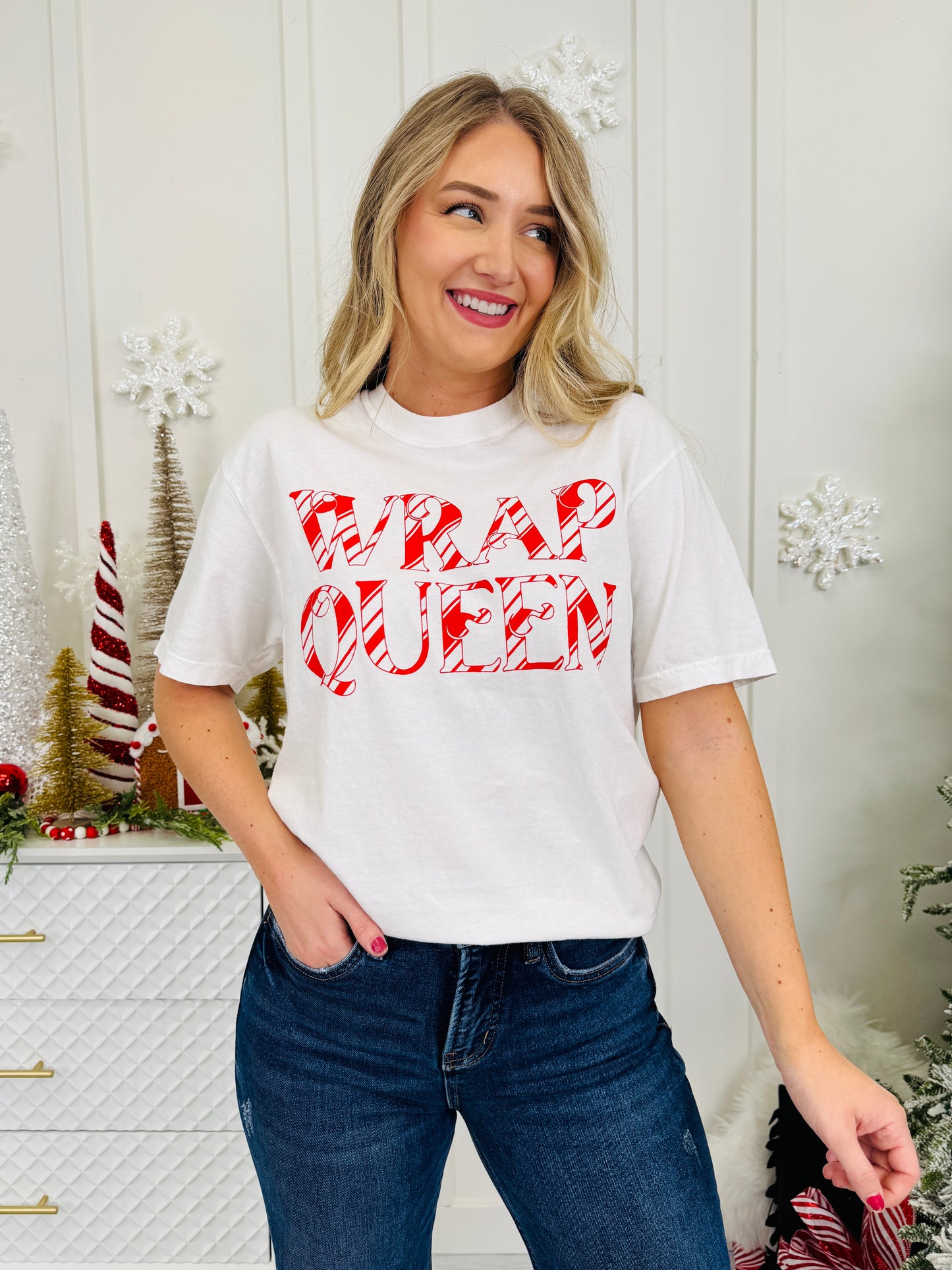 Wrap Queen Graphic Tee