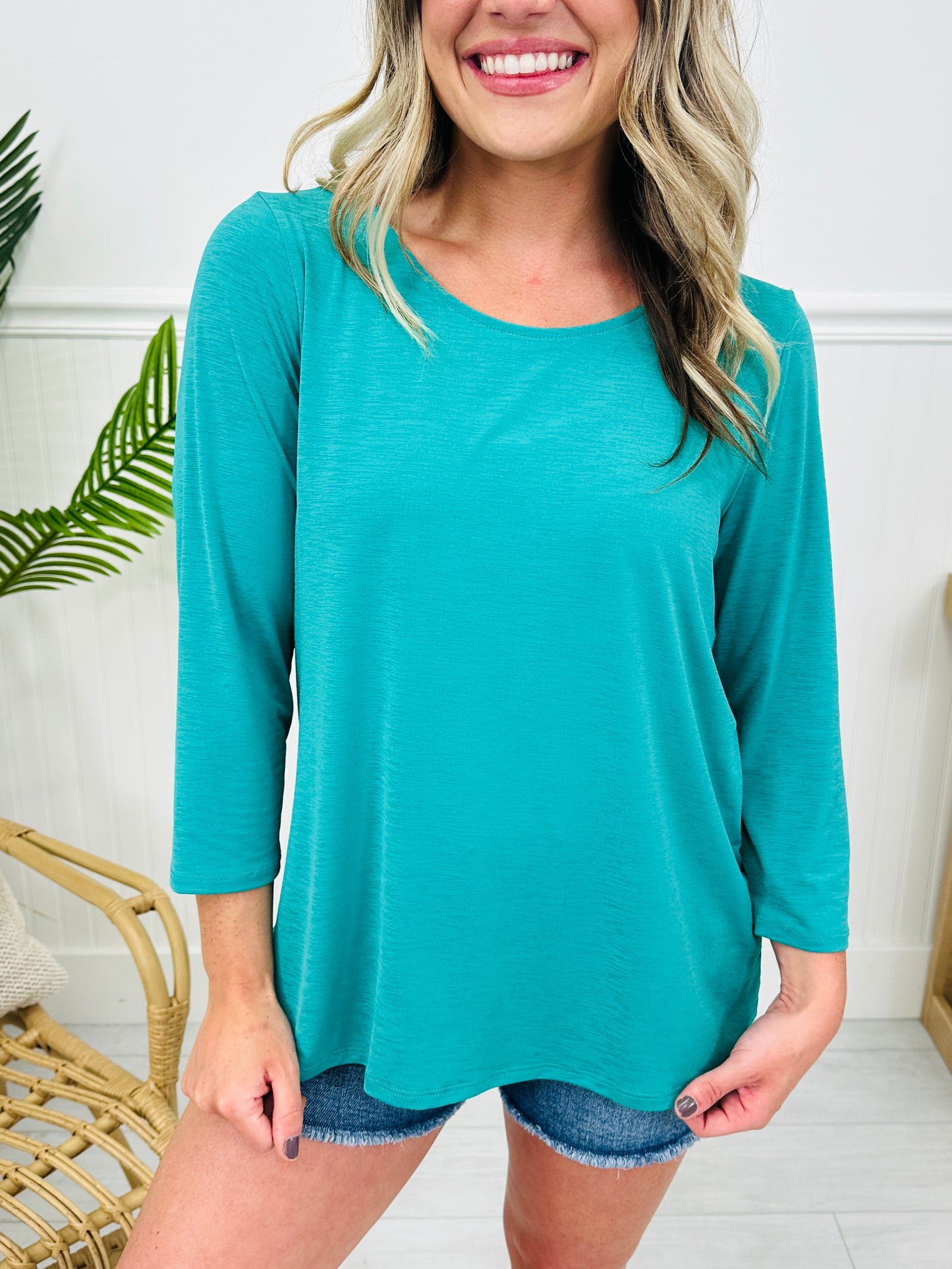 Sunny Skies Top-- Multiple Colors!