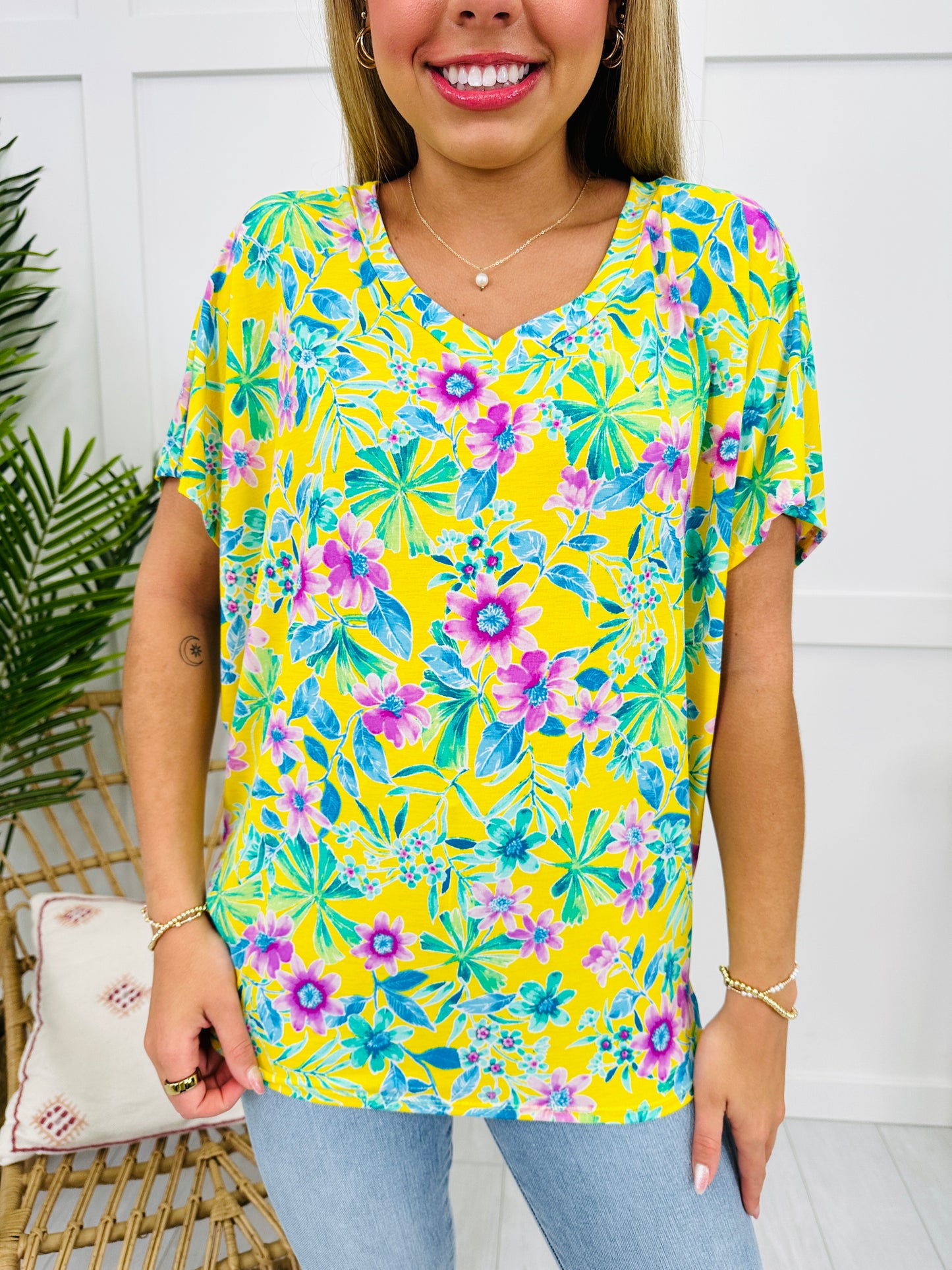 Radiant Daydream Top in Yellow