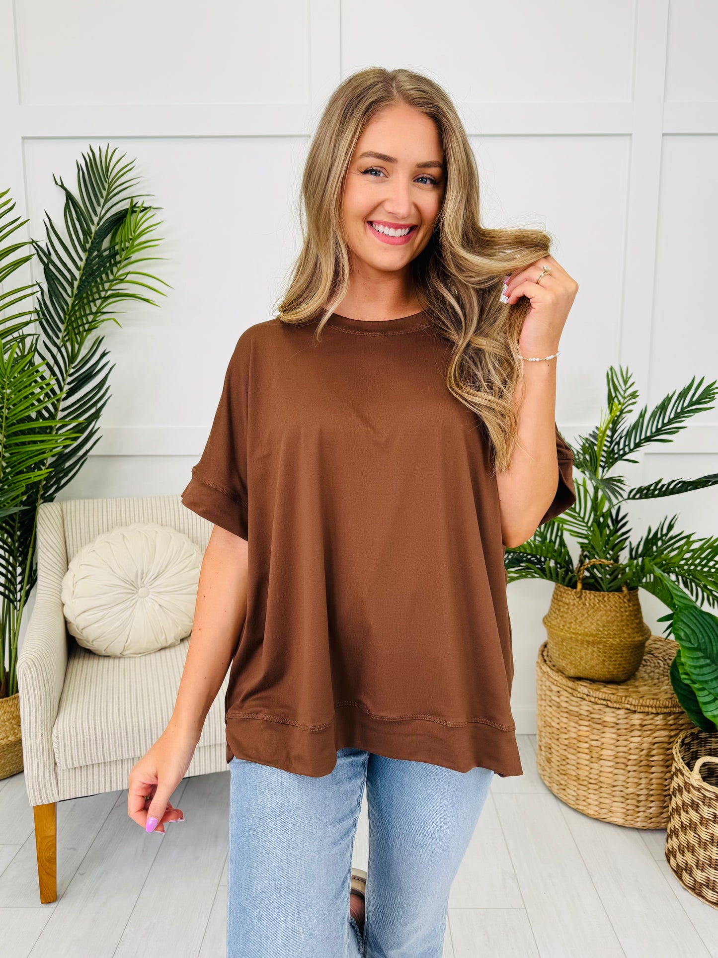 Momentum Moves Top- Multiple Colors!