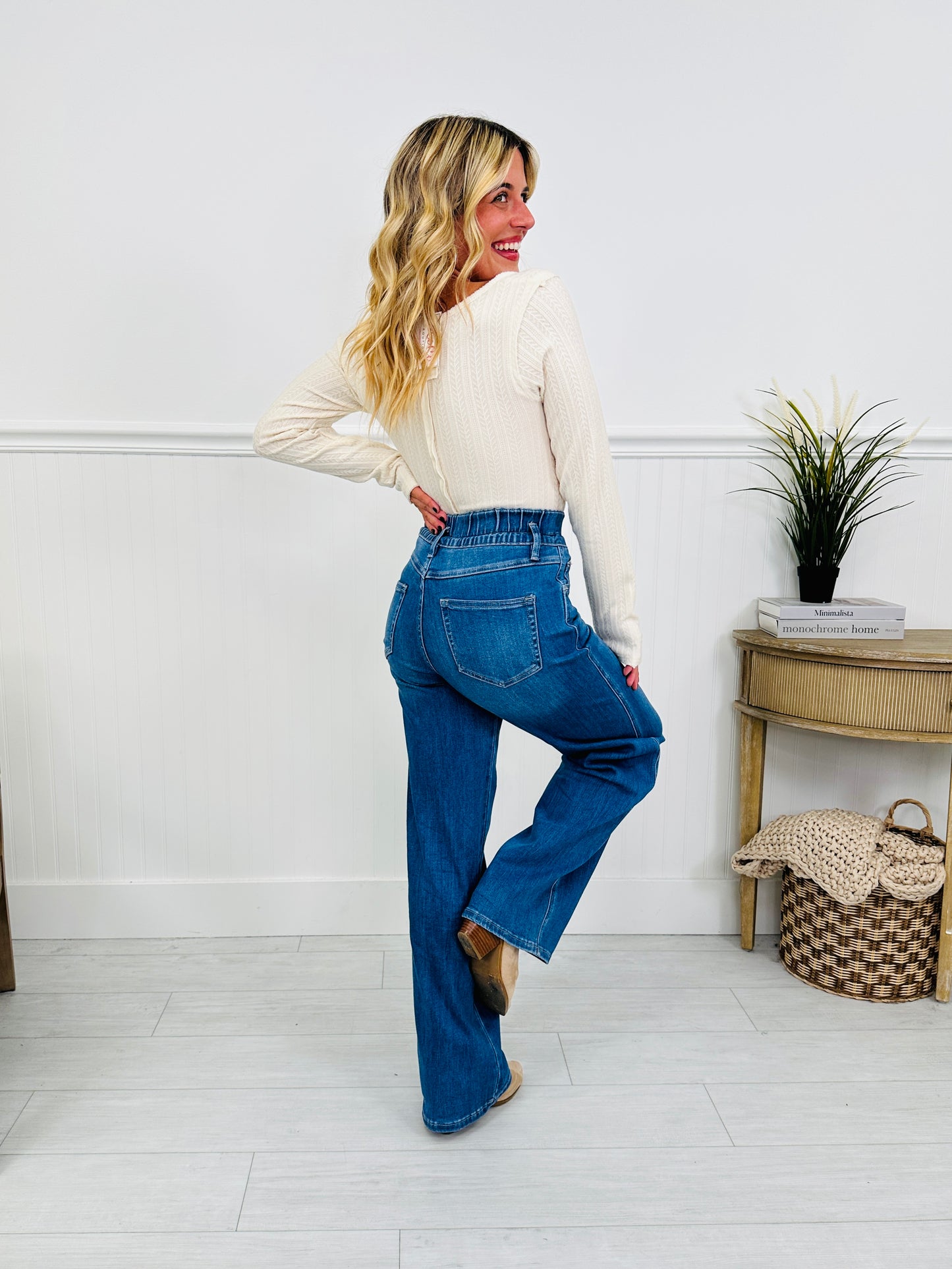 MOCO Exclusive Pull it Together Tummy Control Wide Leg Jogger Pants
