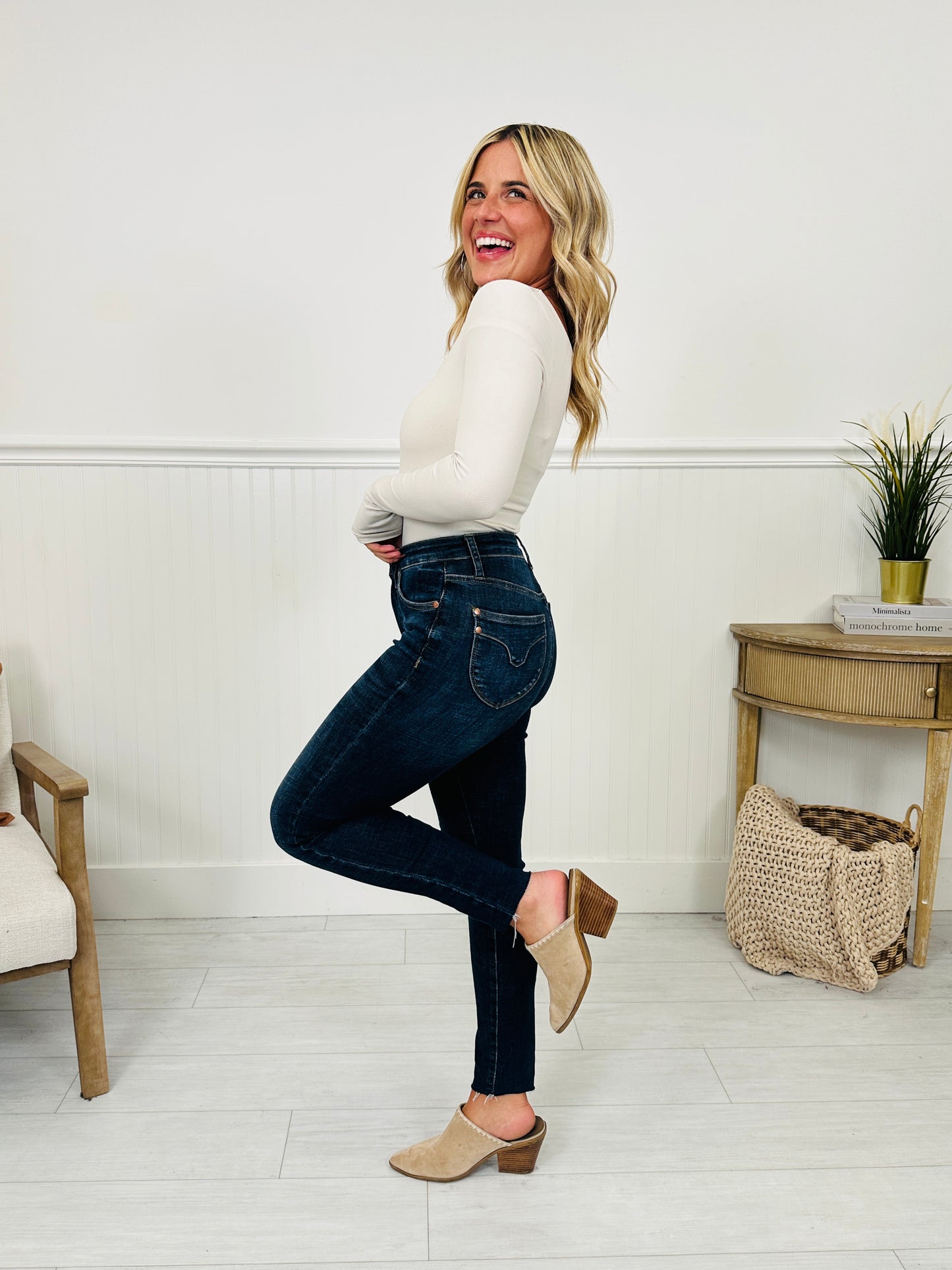Judy Blue The Trifecta Tummy Control And Butt Lifting Skinny Jeans
