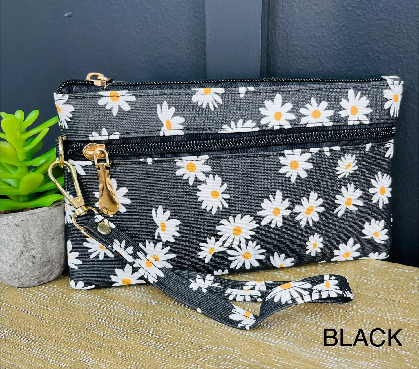 Small Floral Zipper Bag- Multiple Colors!