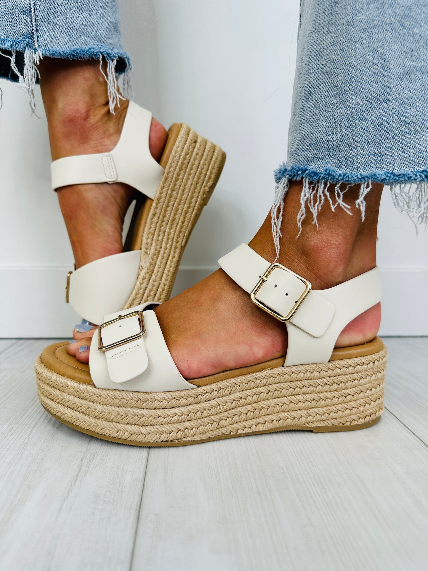 Catch the Coast Sandals