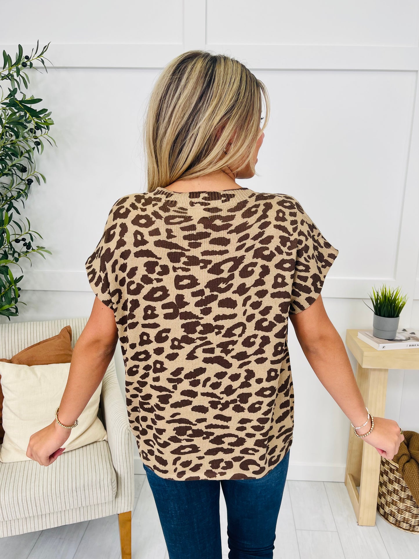 Spotlight Stunner Top