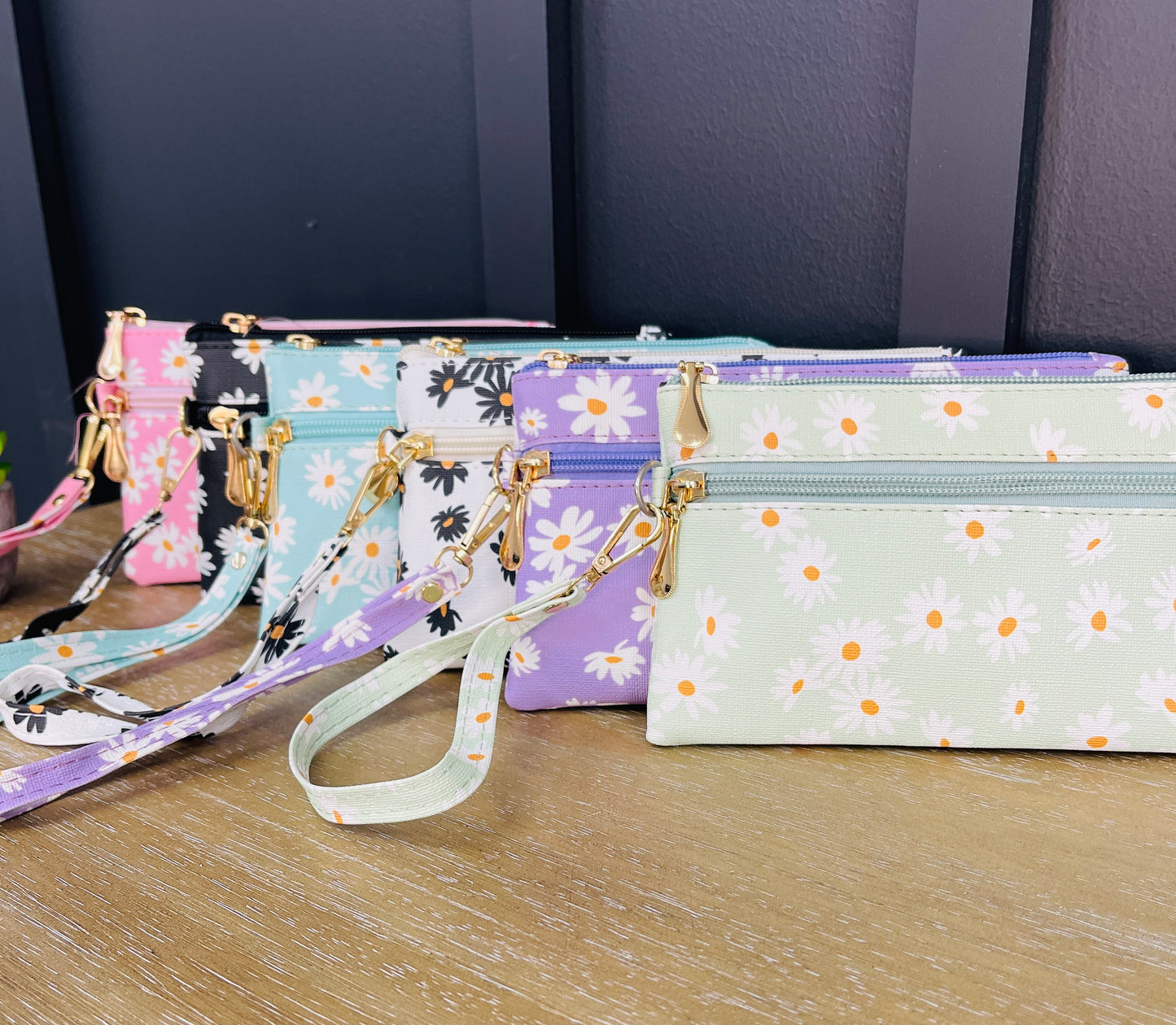 Small Floral Zipper Bag- Multiple Colors!