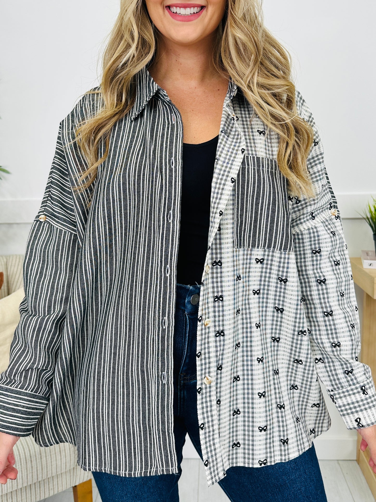 Borderline Bold Top