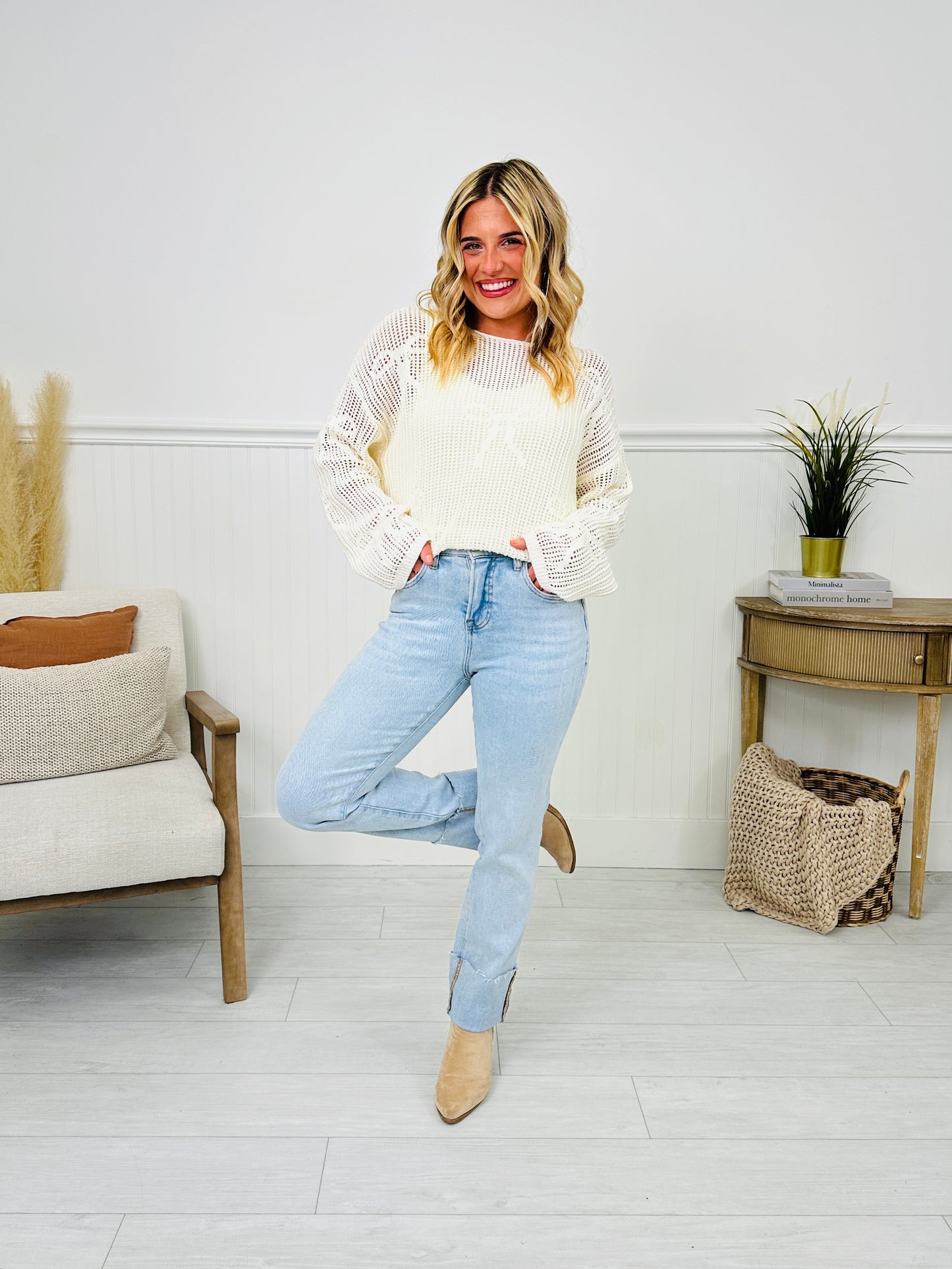 Crush On The Cuff Tummy Control Mom Jeans