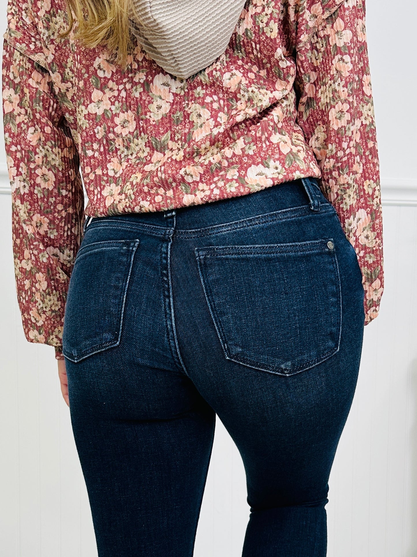 Judy Blue Dreamland Midrise Skinny Jeans