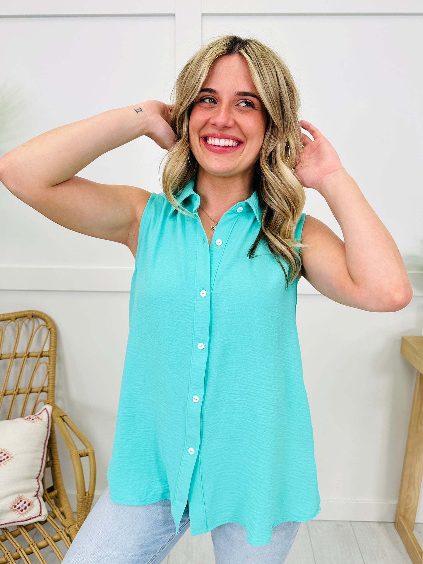 Hooked On You Tank Top In Mint