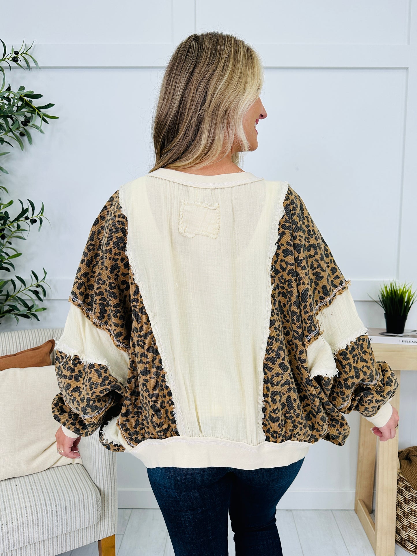 She’s Got That Spark Top