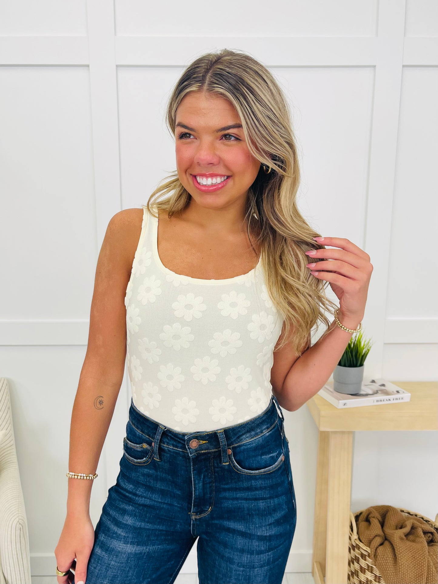 Petal Mode Tank Top in Cream