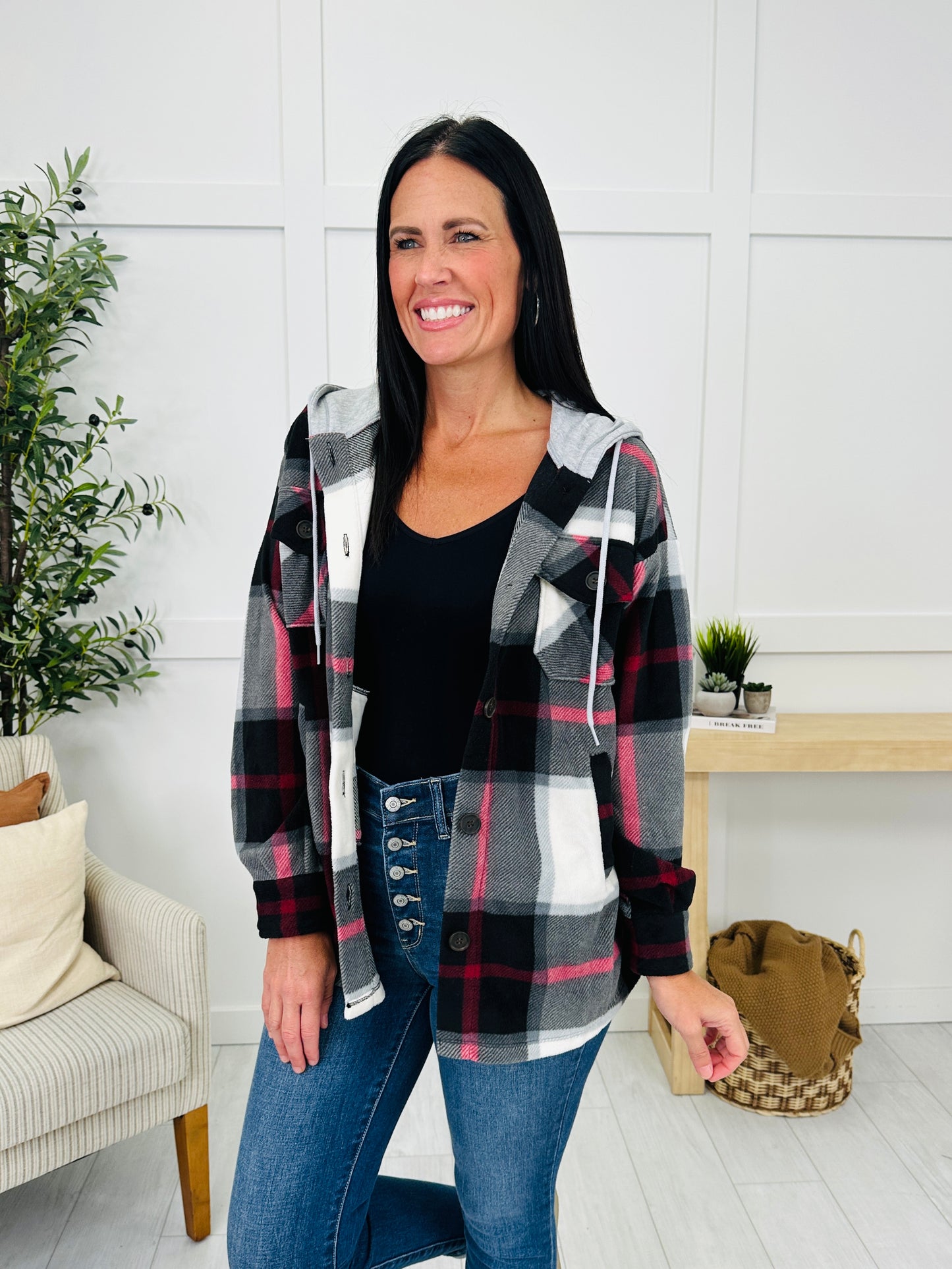 DOORBUSTER! Cabin Whisper Shacket in Black