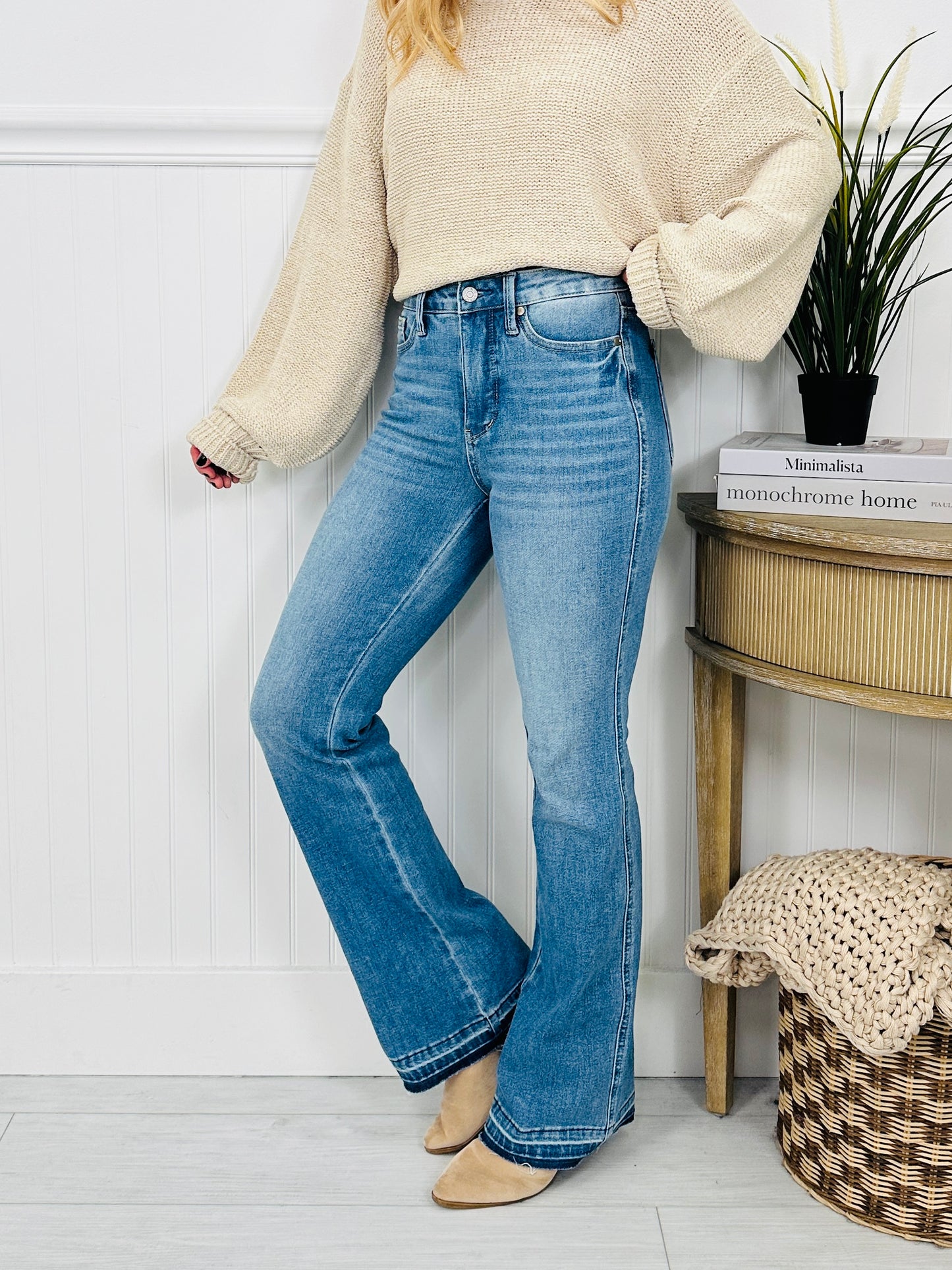 Judy Blue Shift In Seasons Tummy Control Bootcut Jeans