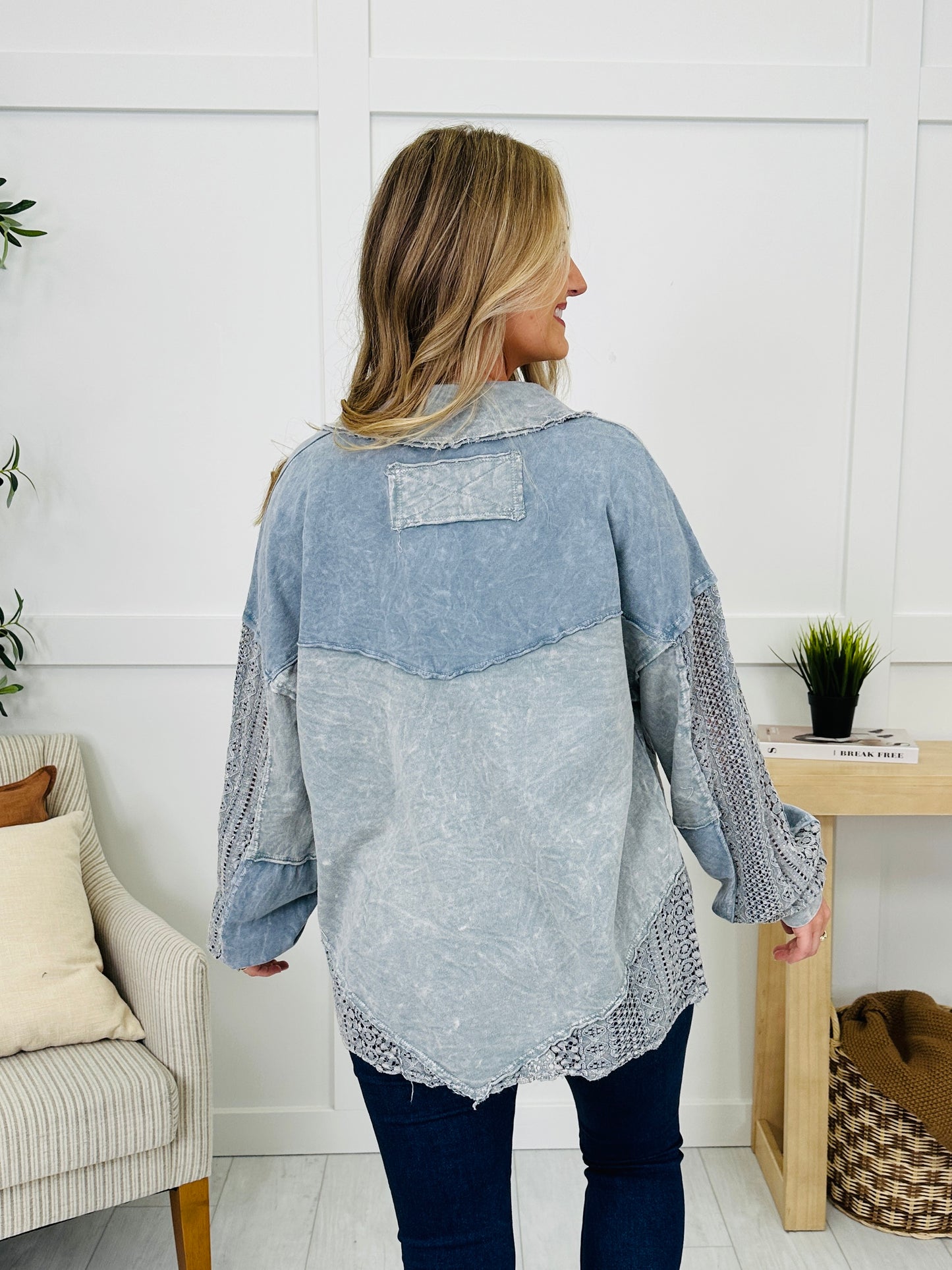 The Laidback Nova Top