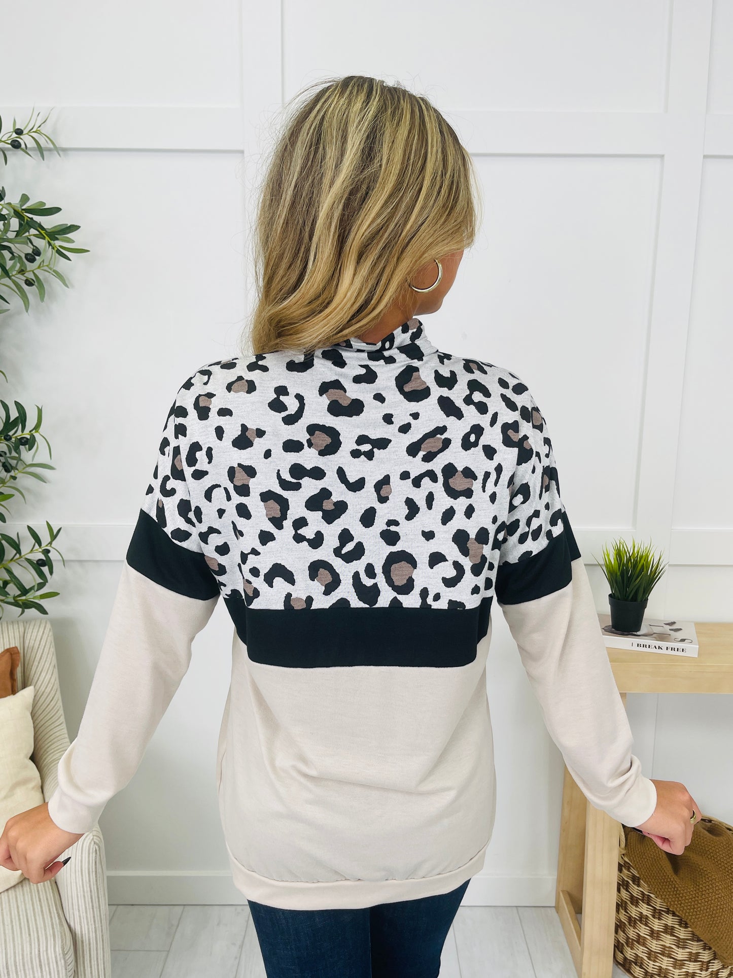 Unleashed Style Pullover