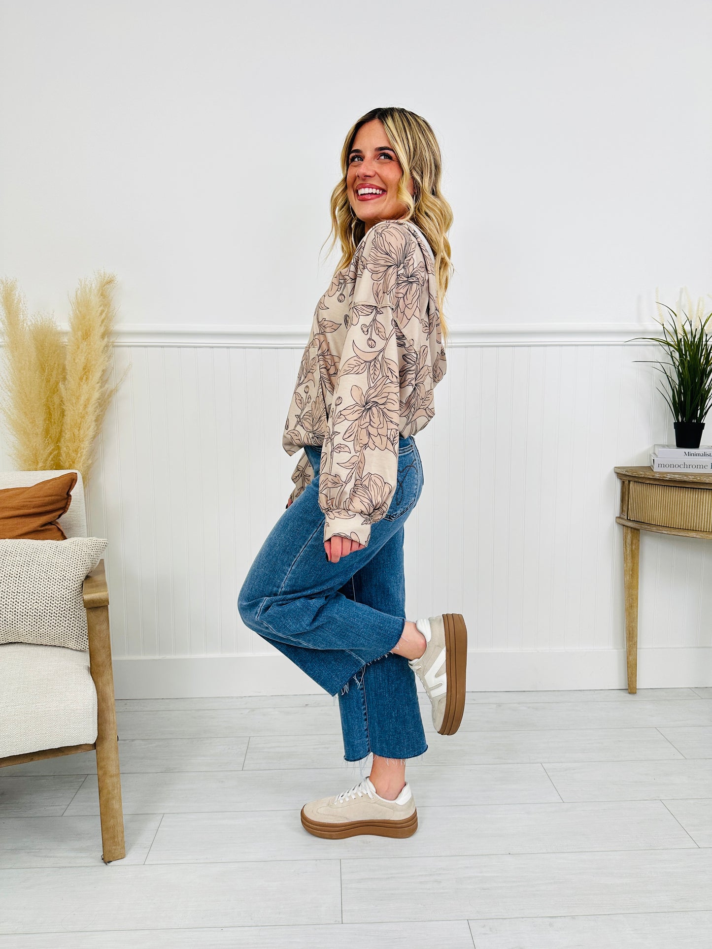 Judy Blue Anything Goes Wide Leg Cropped Jeans