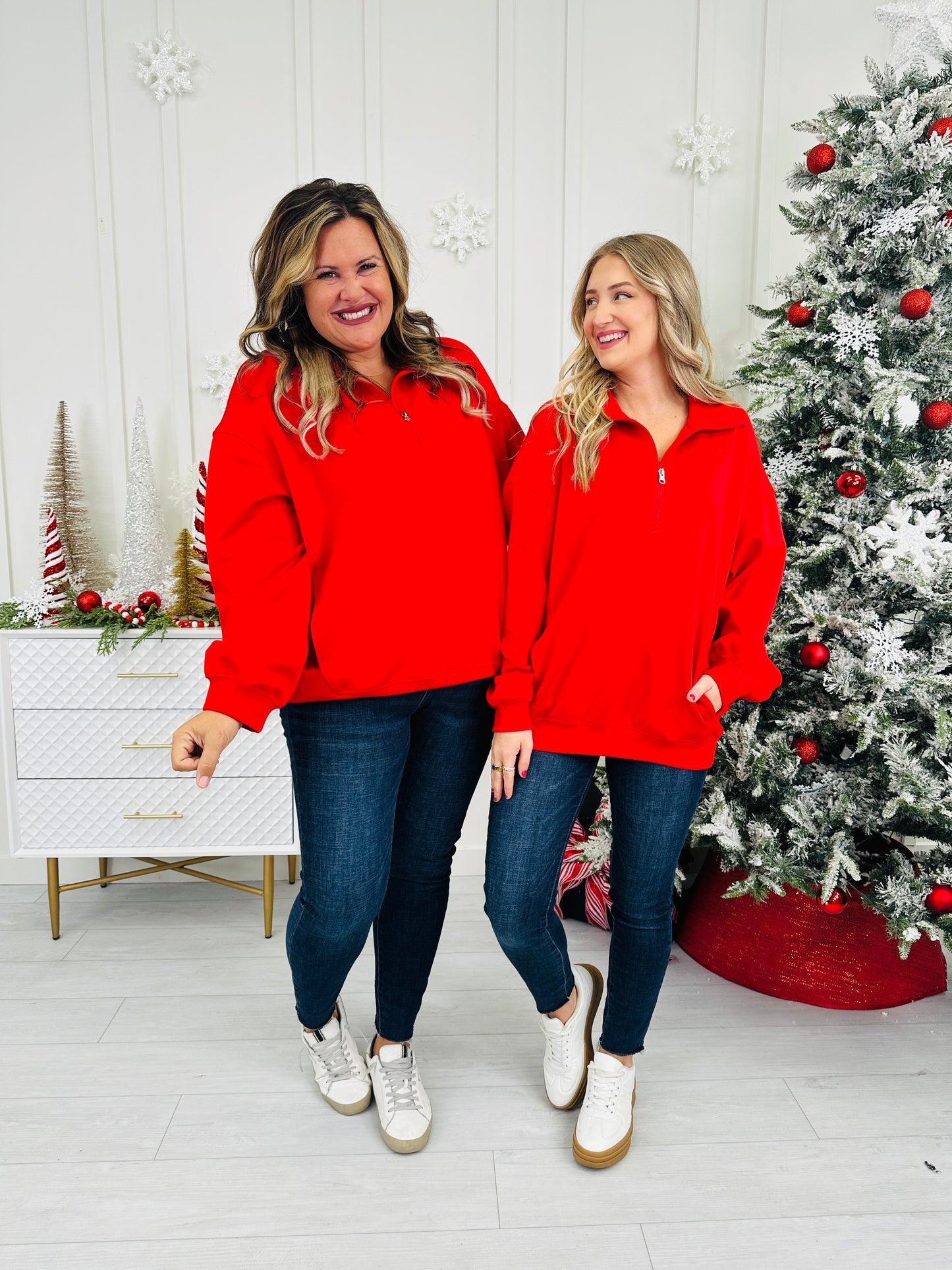MOCO Exclusive Super Scuba Pullover In Red