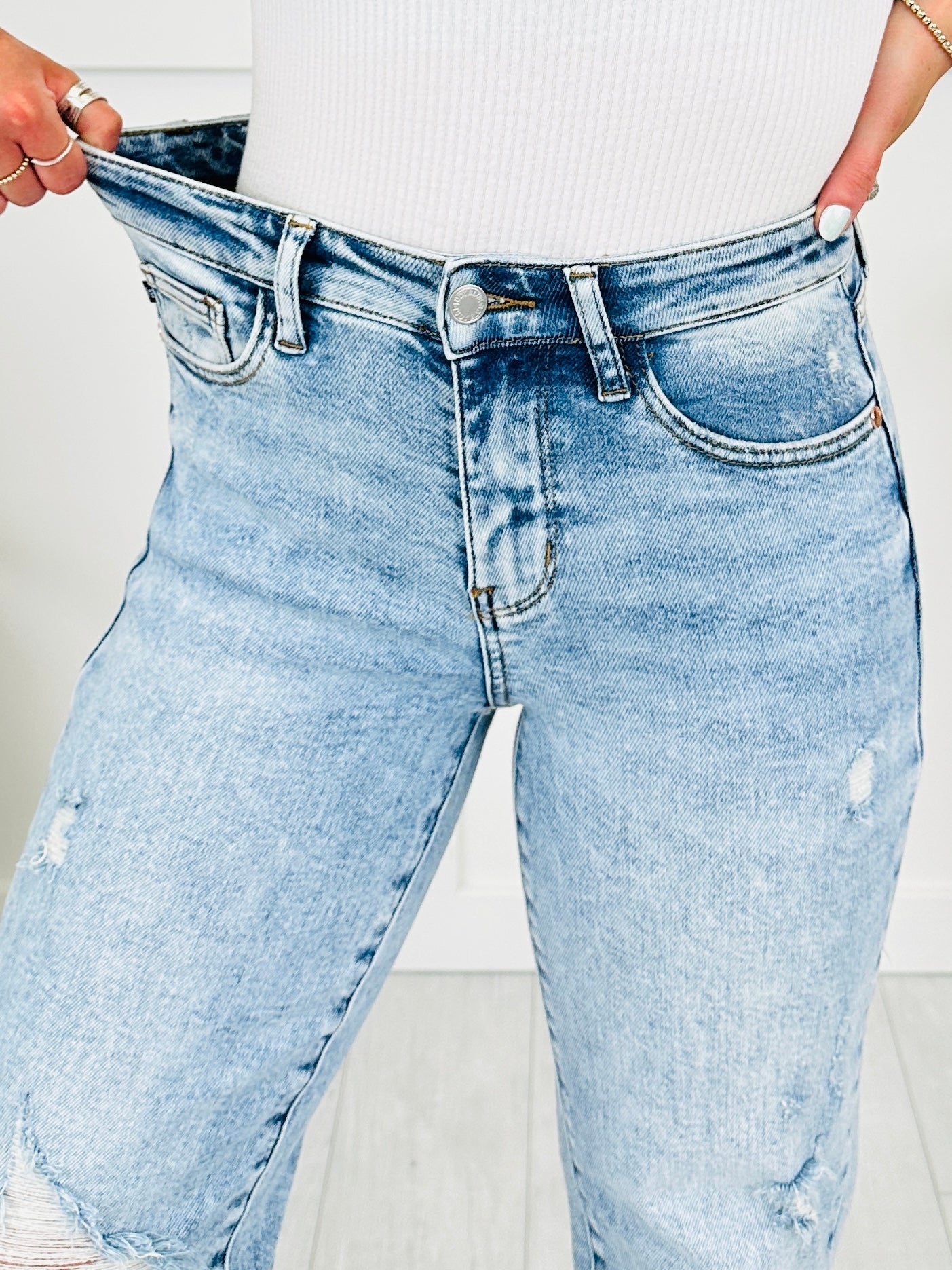 Judy Blue The Perfect Date Straight Jeans