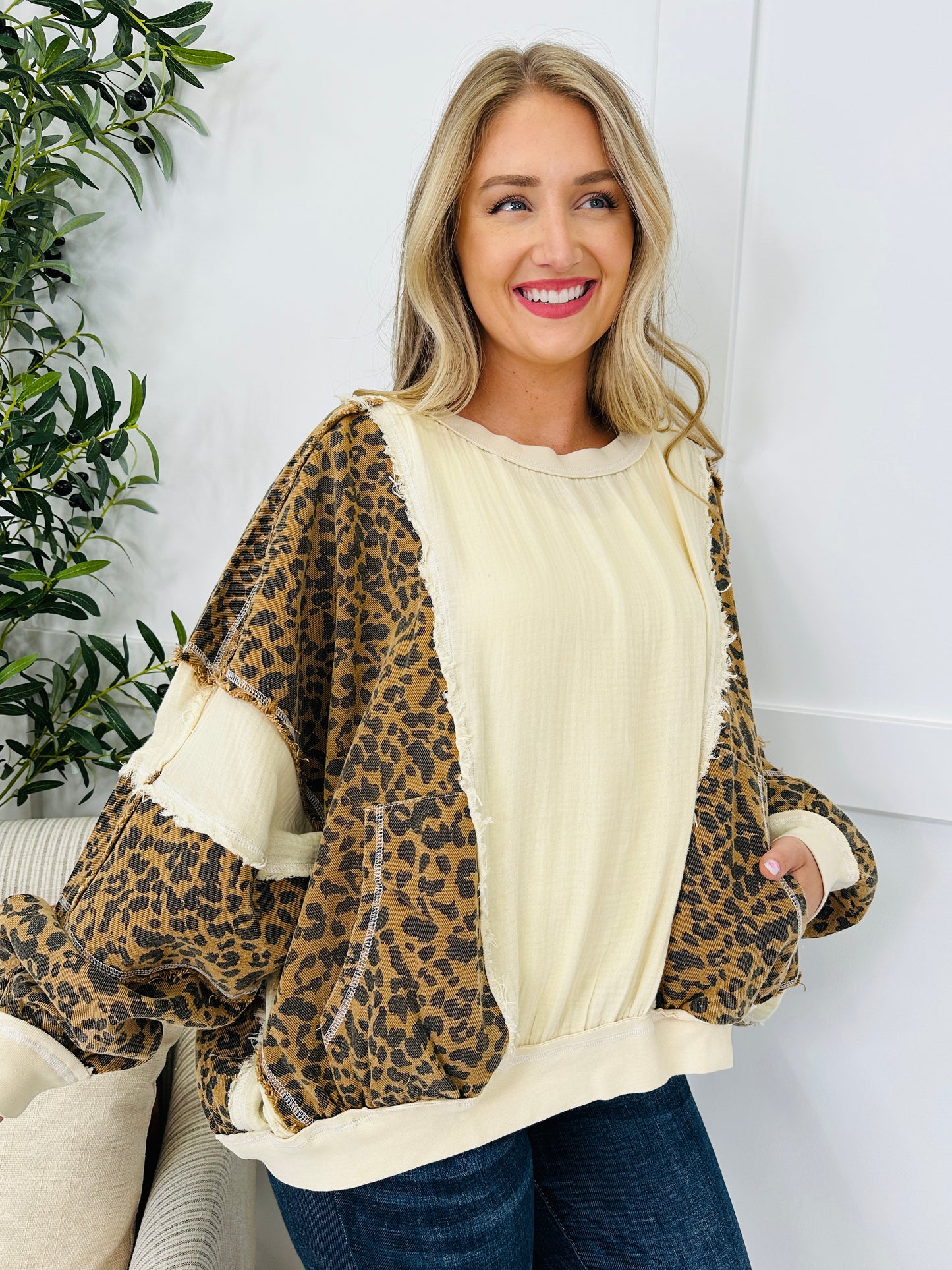 She’s Got That Spark Top