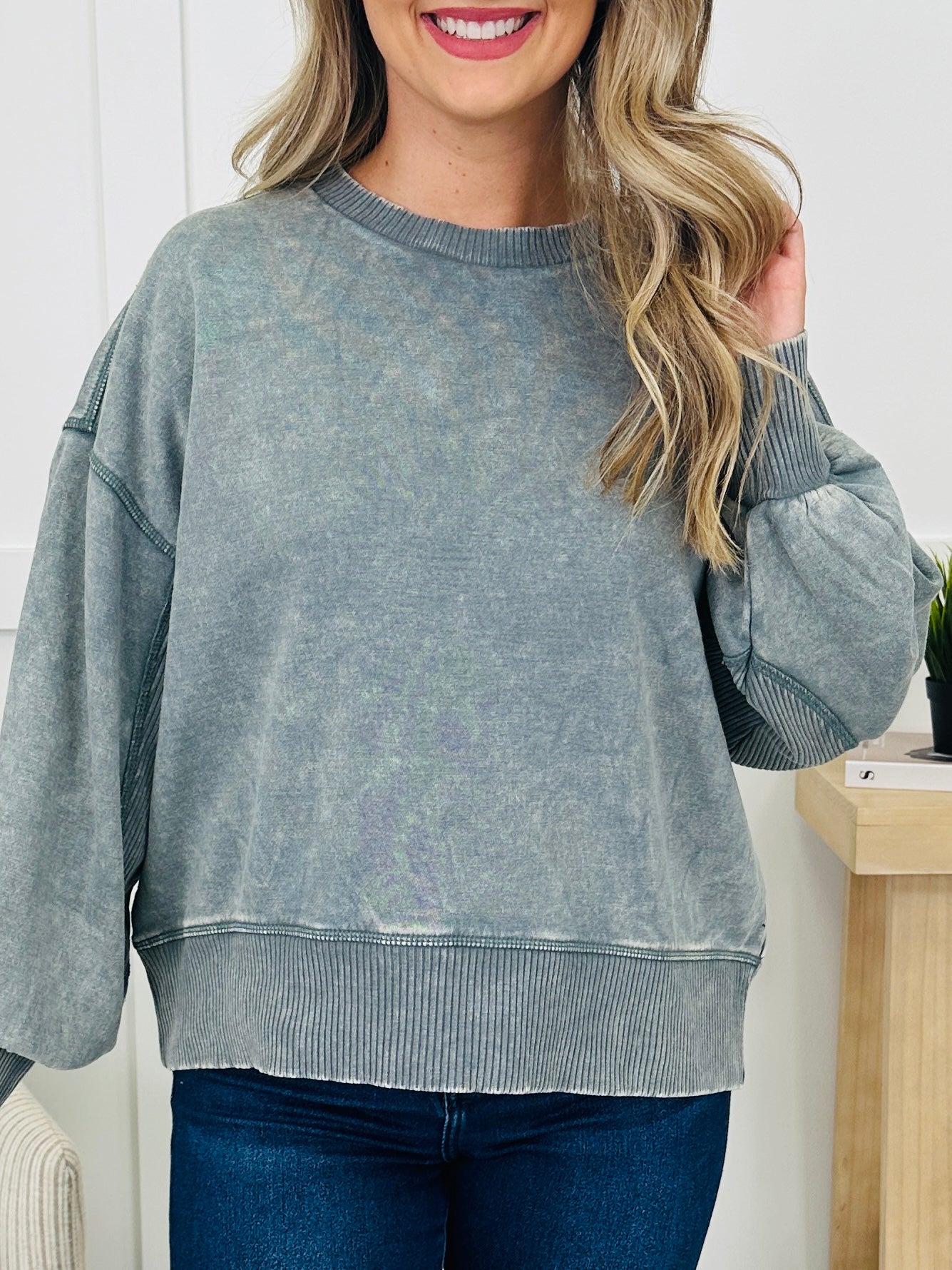 Fade Into Cozy Pullover- Multiple Colors!