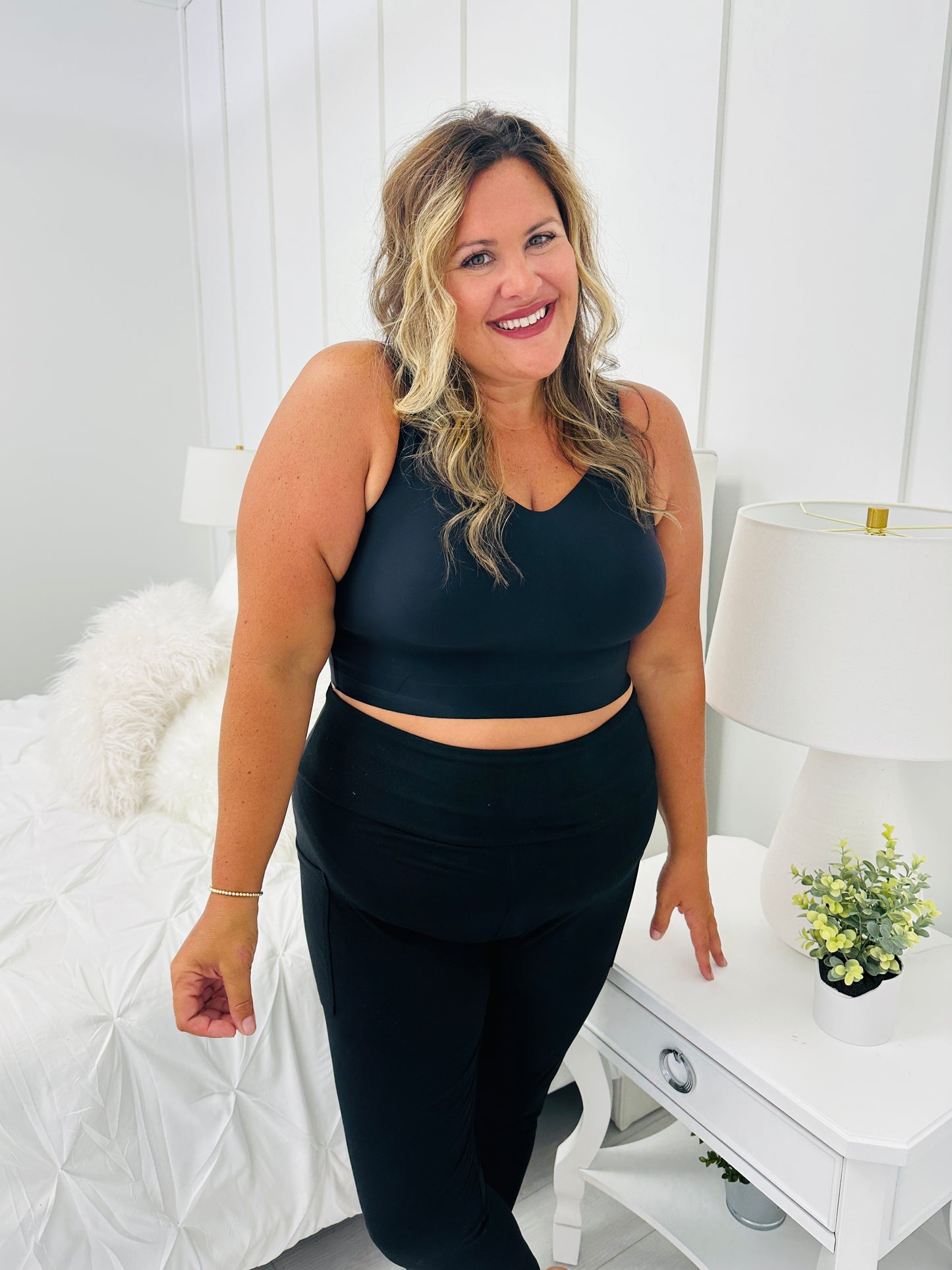 MOCO Signature Seamless Bra In Black