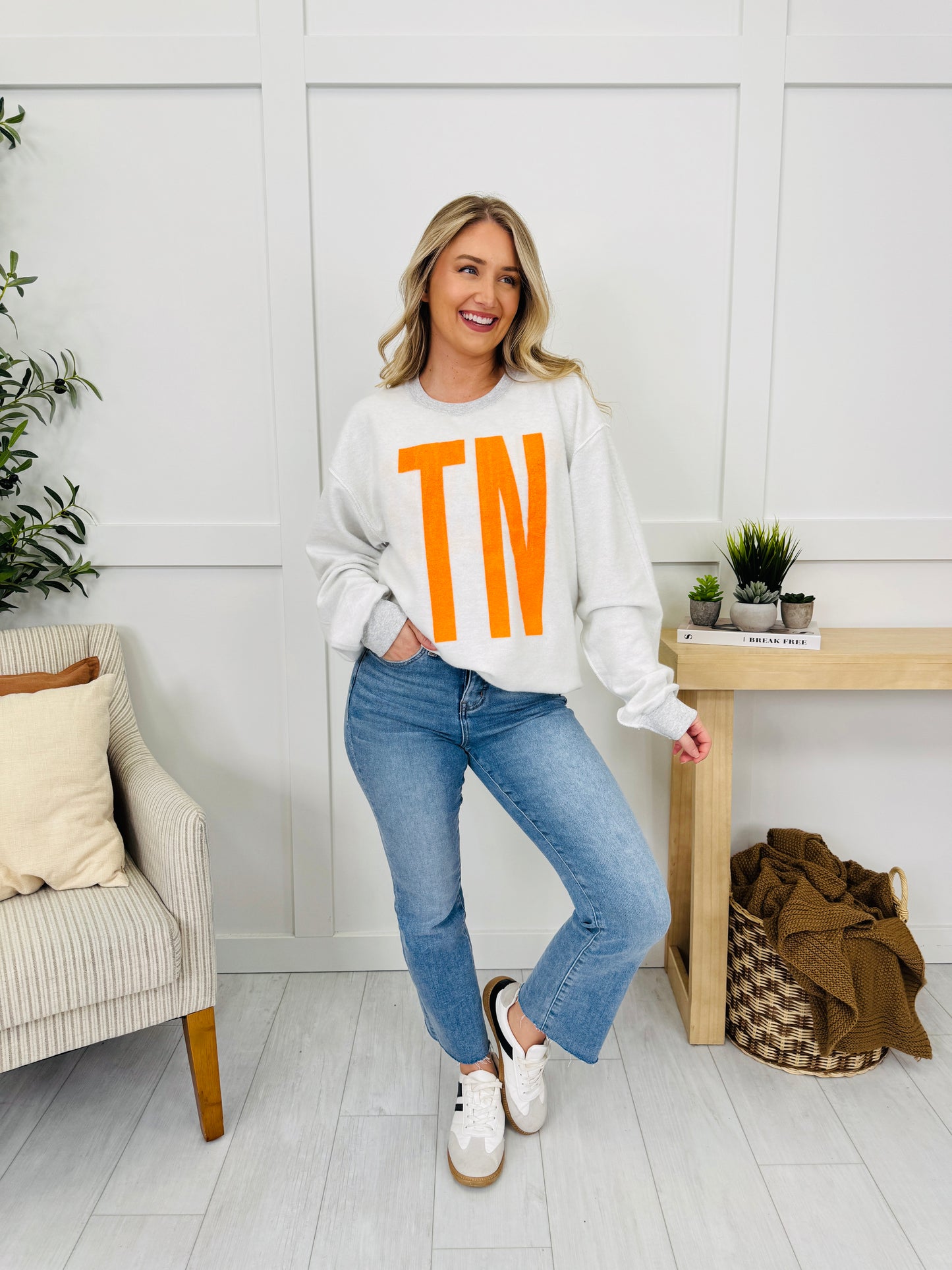 Tennessee Reversible TN Graphic Crewneck Sweatshirt