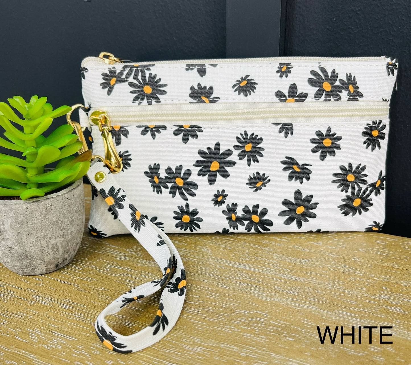Small Floral Zipper Bag- Multiple Colors!