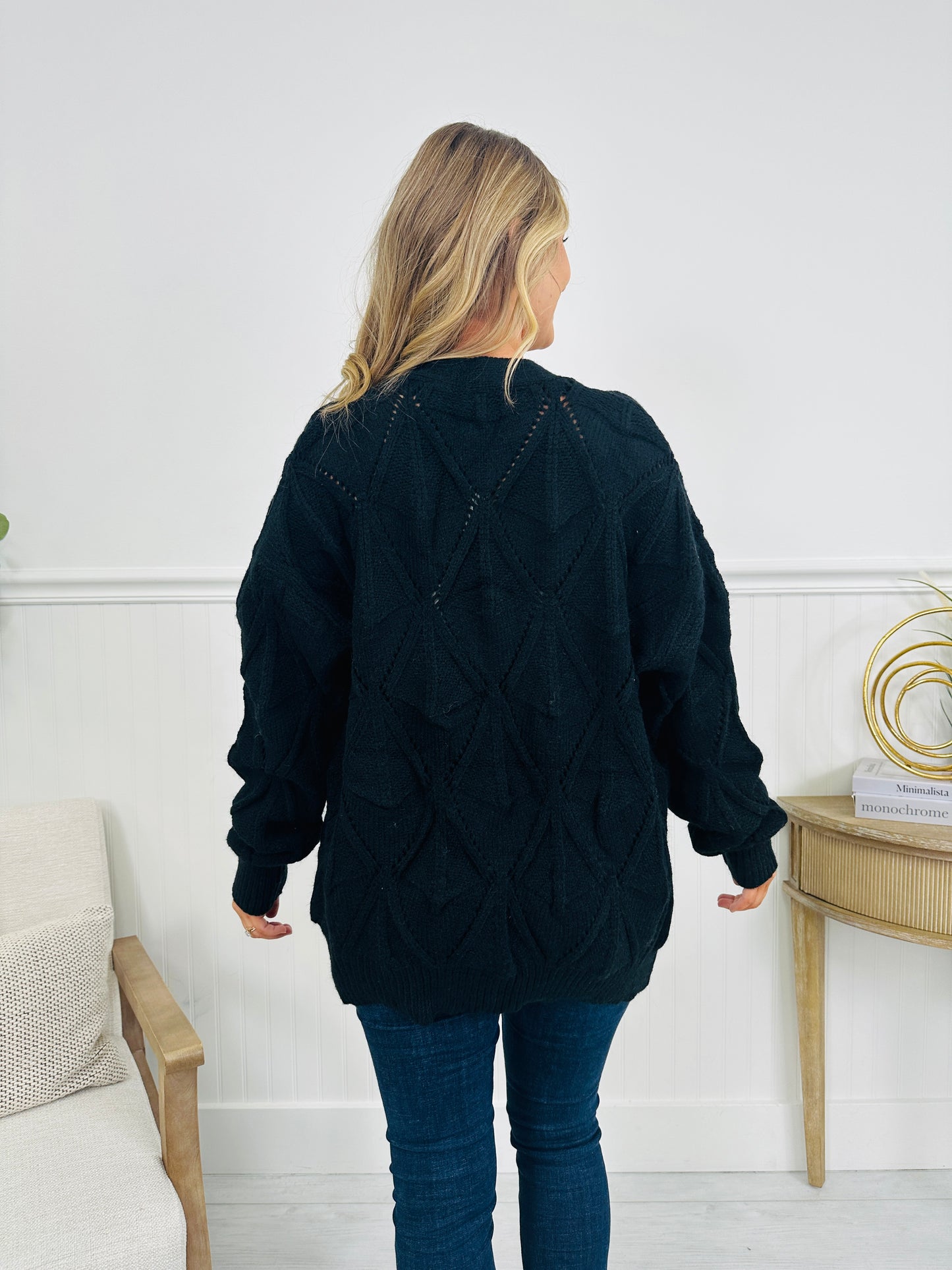 Hold Me Like This Cardigan Black