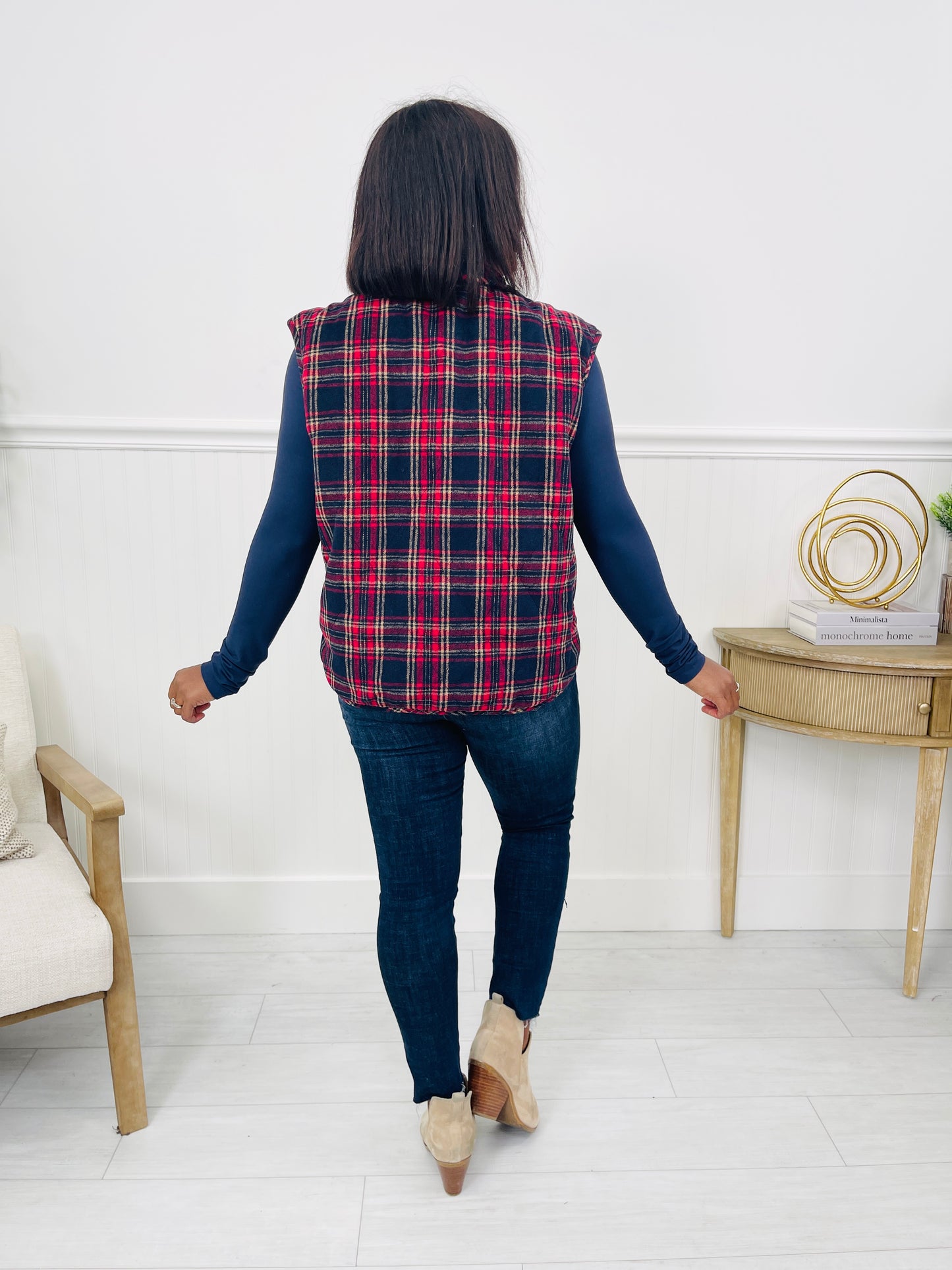 Plaid Wishes Vest in Navy/Red