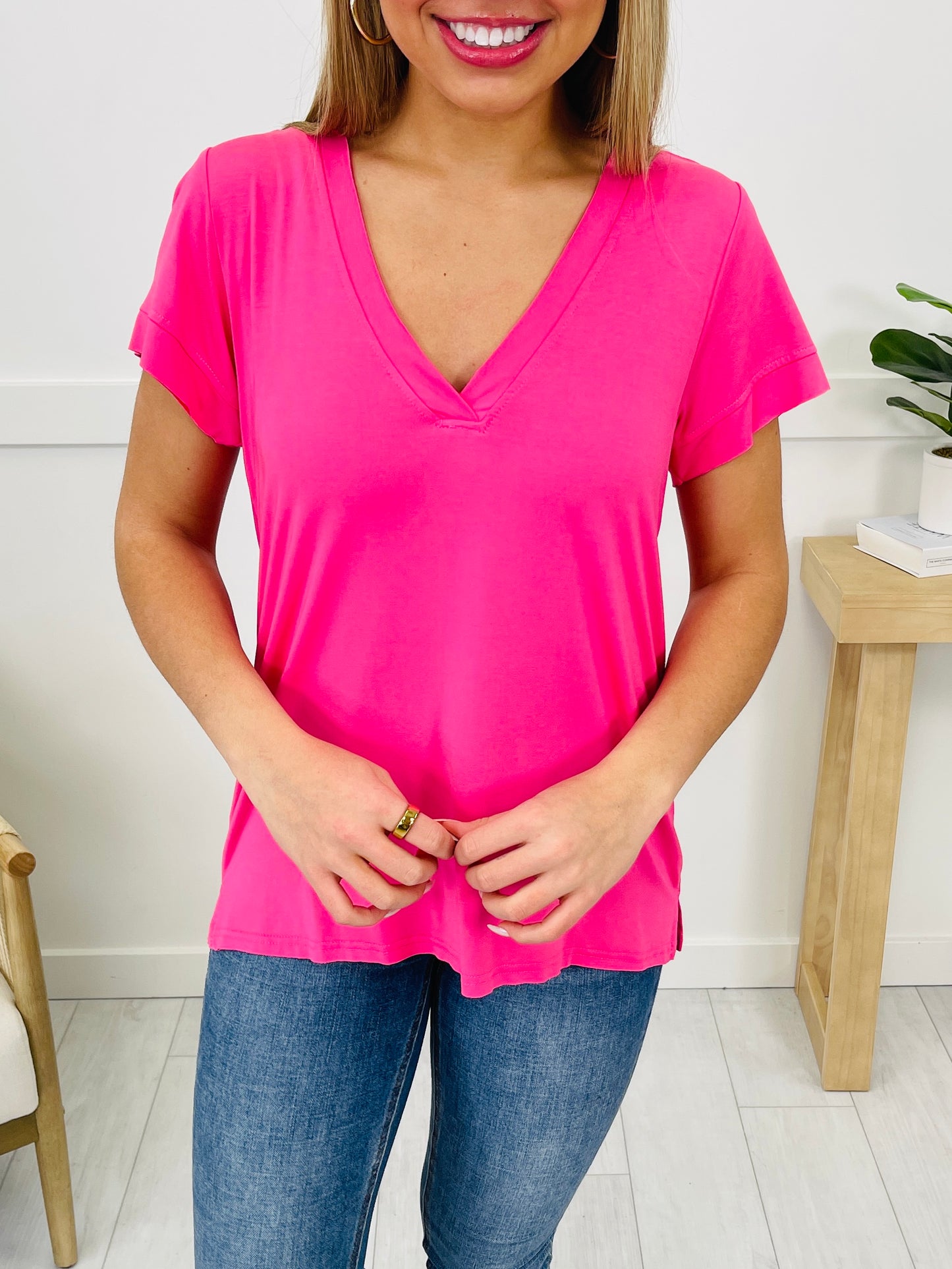 Free Flowing Top- Multiple Colors!