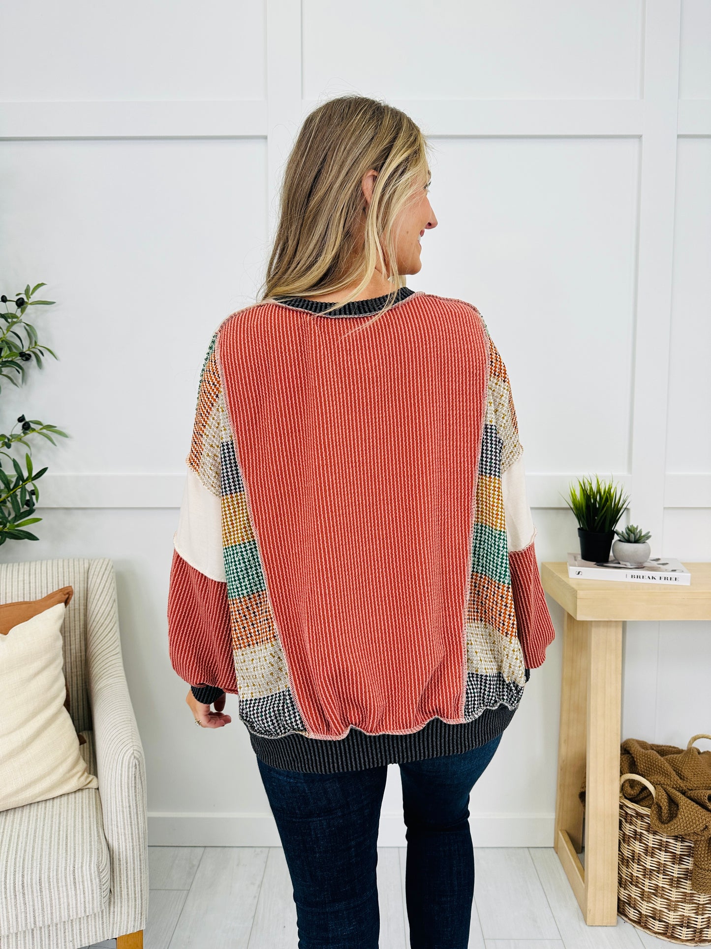 Where The Seasons Change Pullover