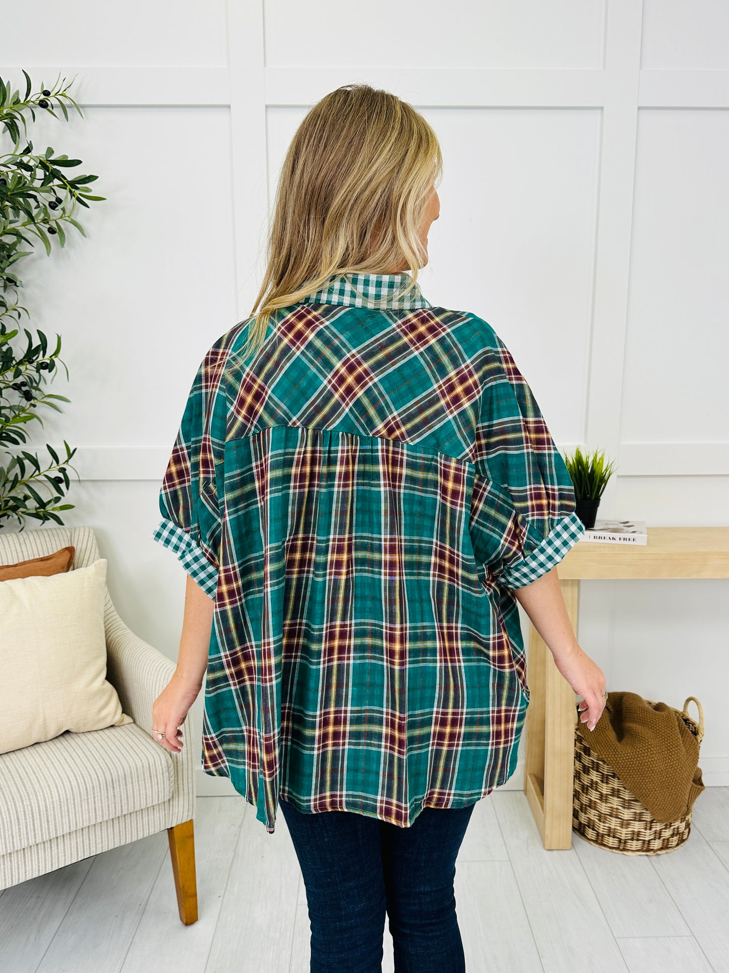 Pattern Play Top In Green