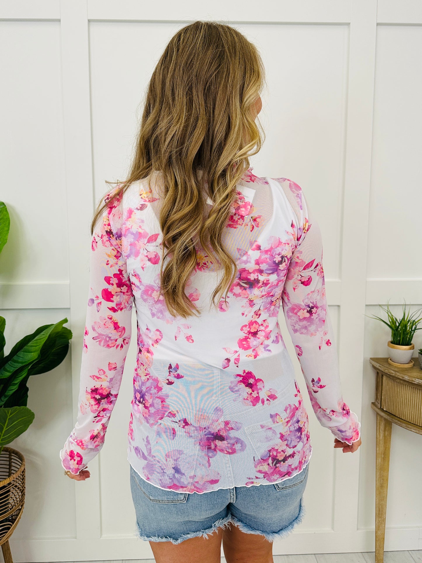 The Pastel Bloom Top In Fuchsia