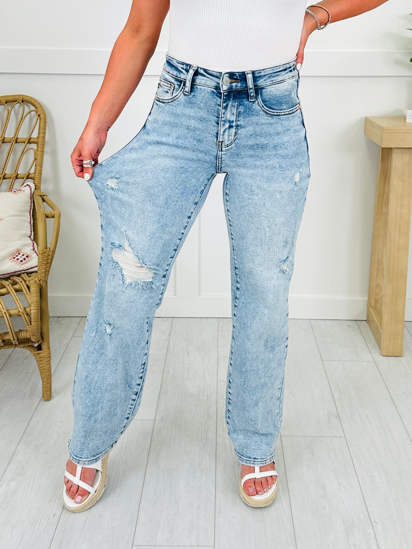Judy Blue The Perfect Date Straight Jeans