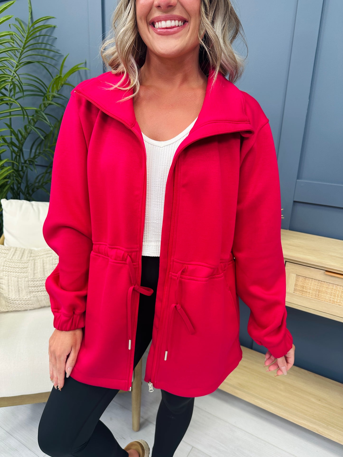 MOCO Exclusive Super Scuba Zip Up Jacket in Magenta