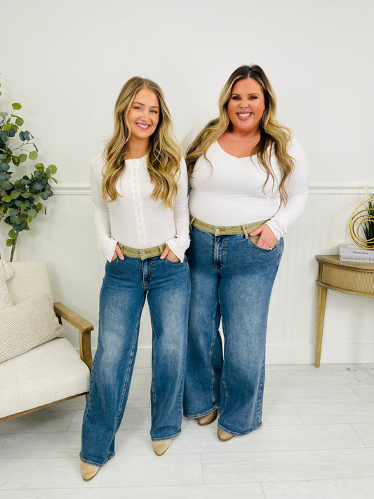 Judy Blue Corduroy Crush Straight Leg Column Jeans