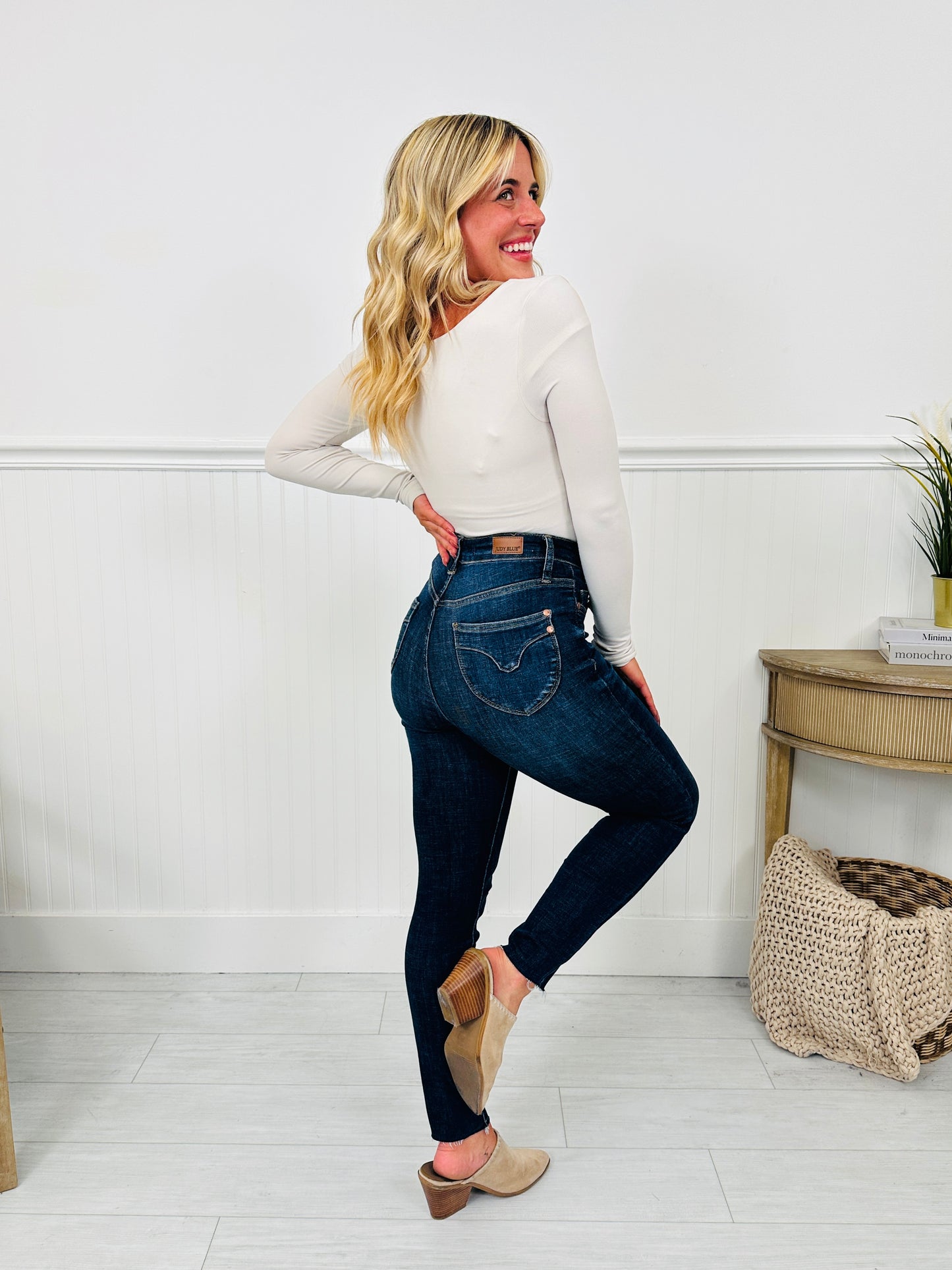 Judy Blue The Trifecta Tummy Control And Butt Lifting Skinny Jeans