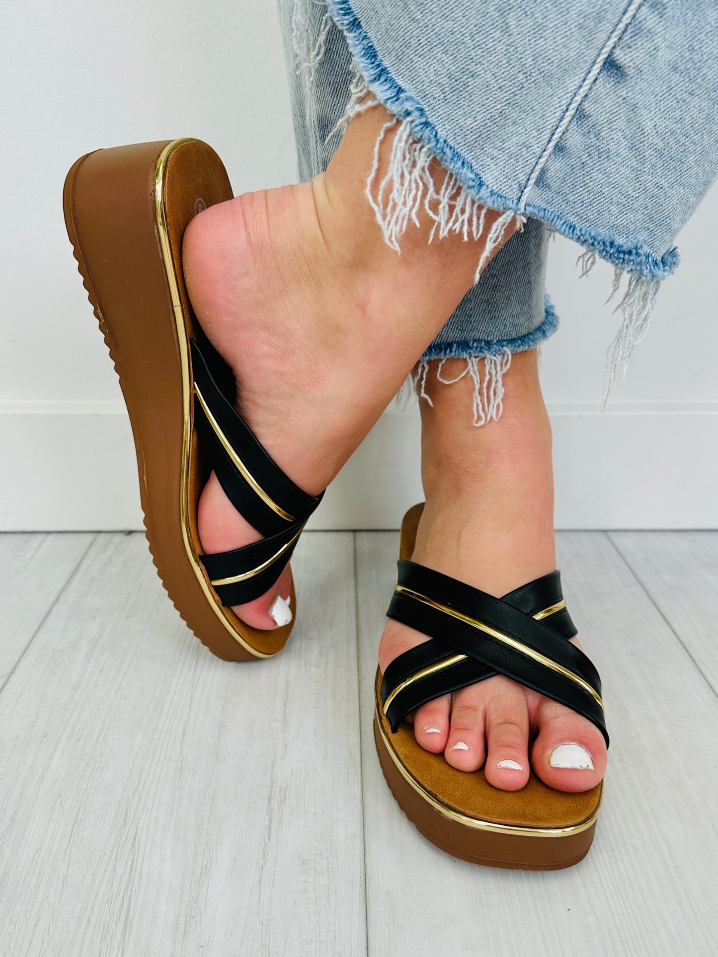 Steady Glow Sandals In Black