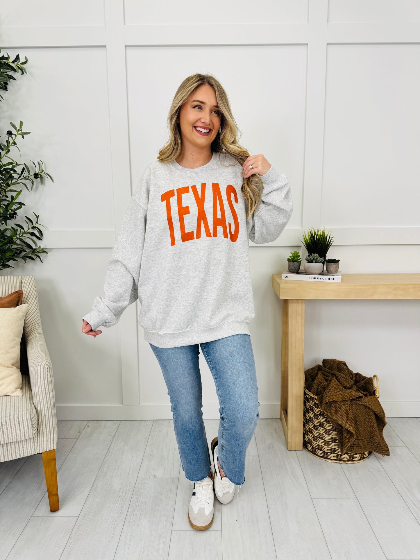 Texas Reversible TX Graphic Crewneck Sweatshirt