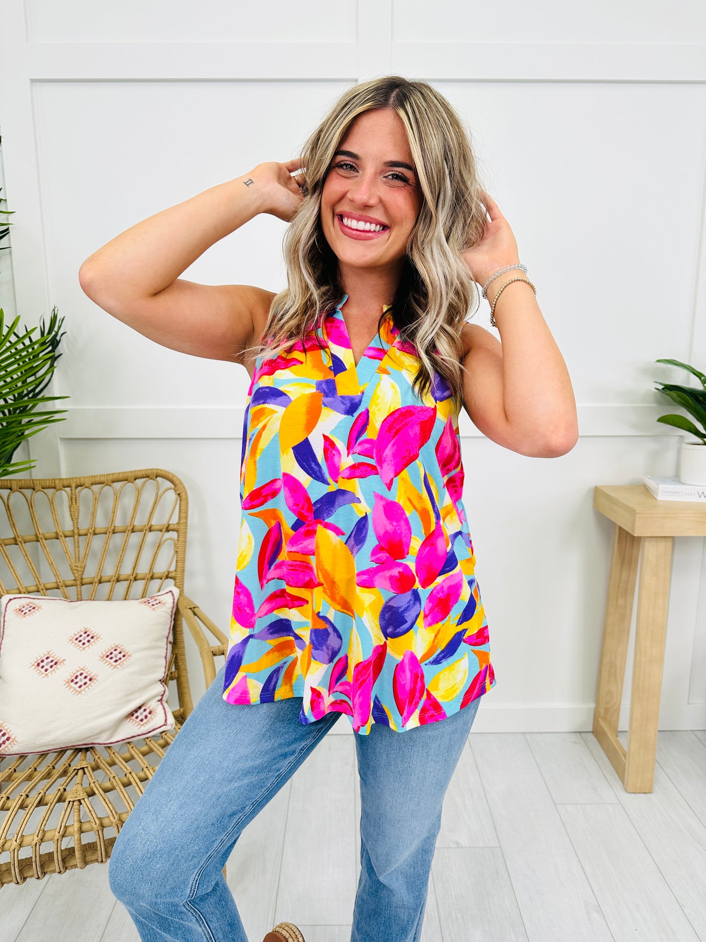 Sunny Days Tank Top in Grace Bay